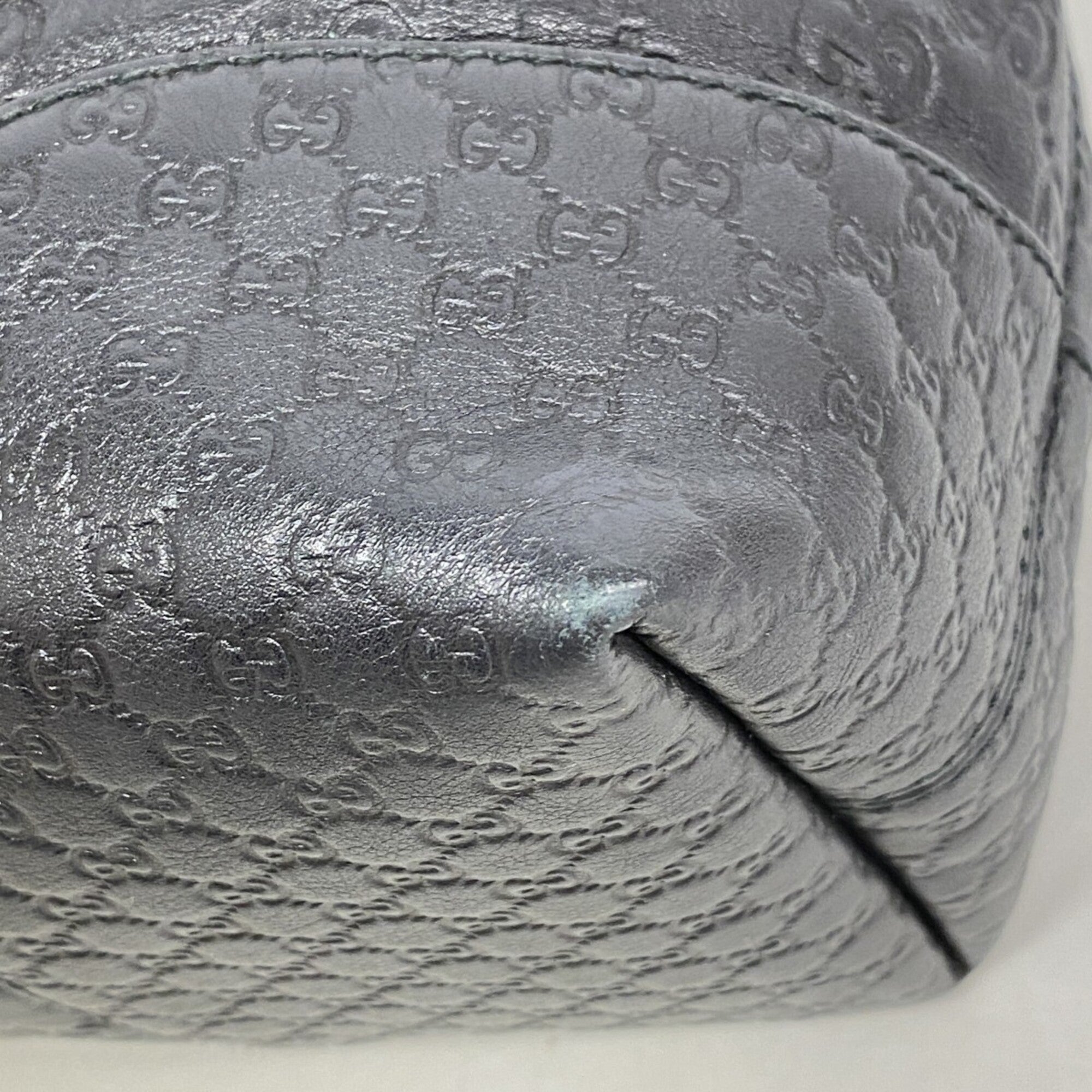 Gucci Black Leather Handbag (Pre-Owned)