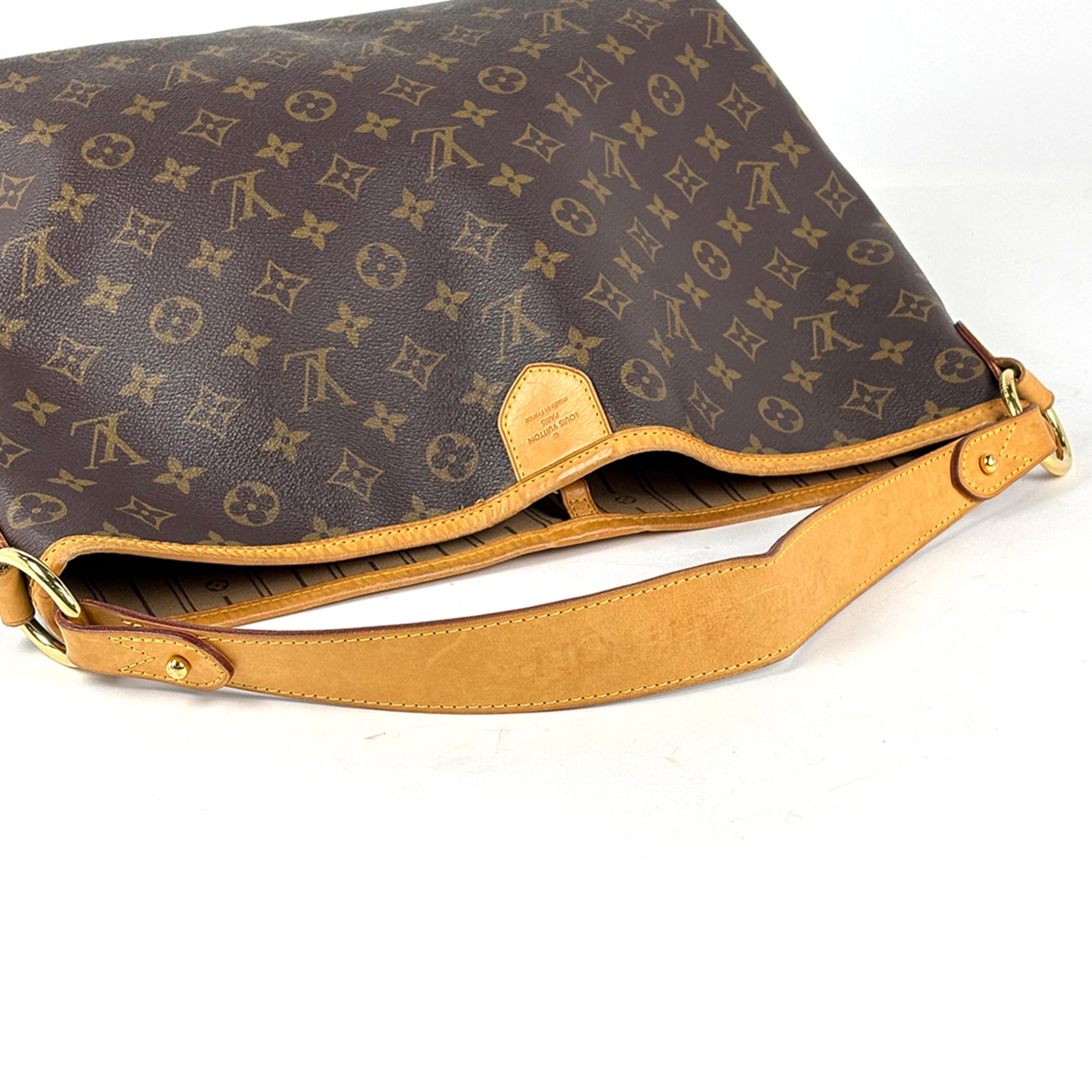 Louis Vuitton Brown Monogram Shoulder Bag (Pre-Owned)