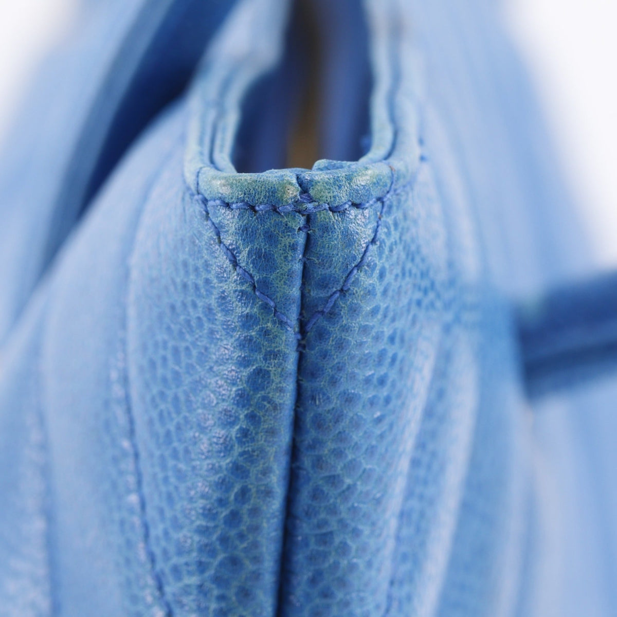 Chanel Blue Grained Calfskin Tote Bag (Pre-Owned)