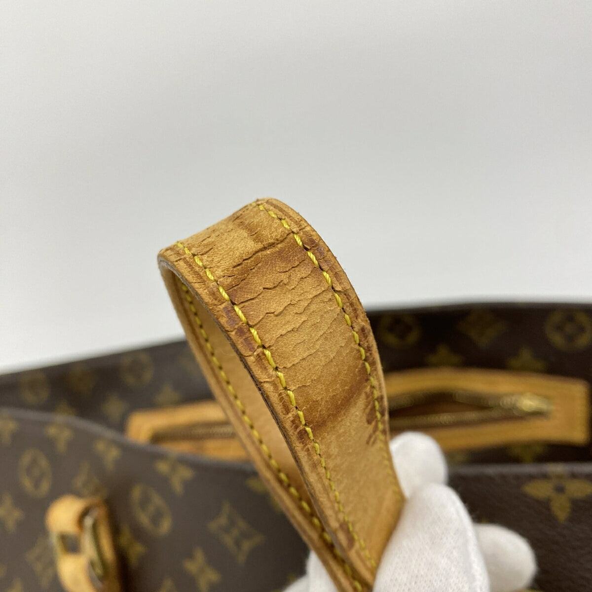 Louis Vuitton Brown Tote Bag (Pre-Owned)
