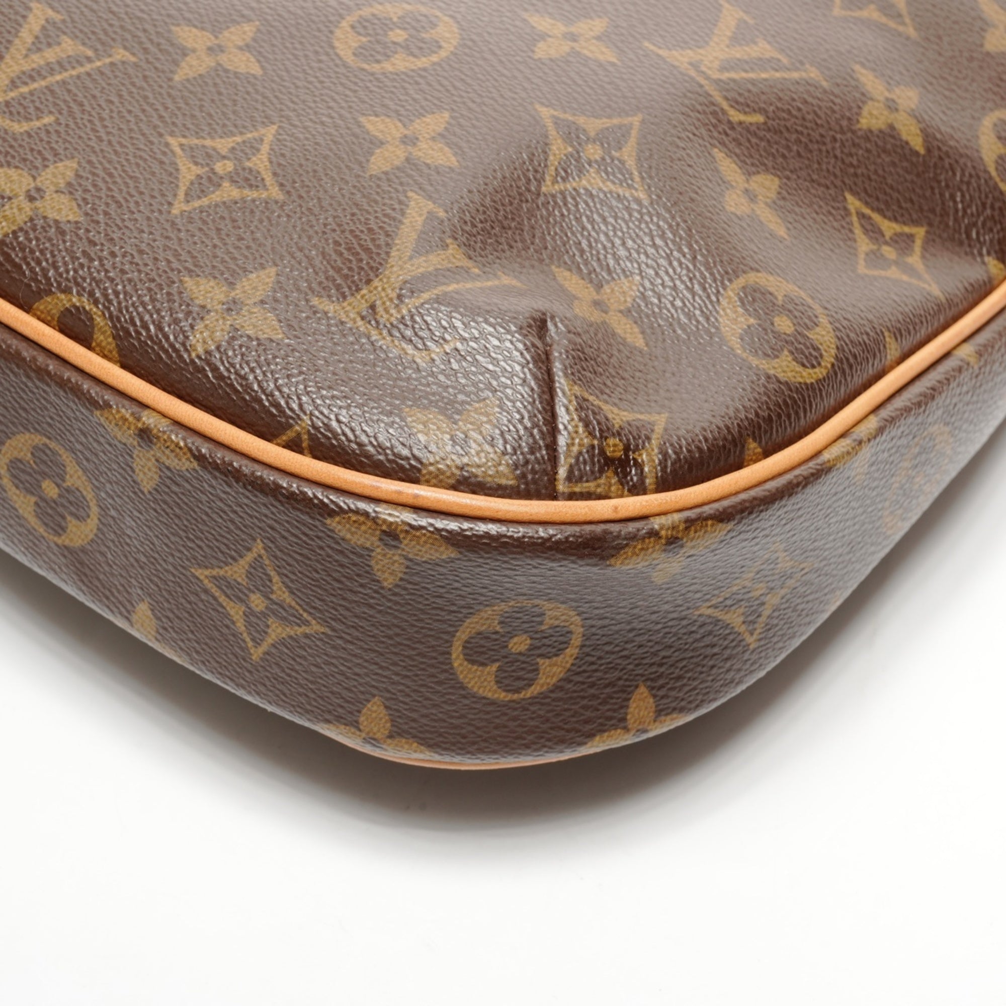 Louis Vuitton Monogram Brown Monogram Shoulder Bag (Pre-Owned)