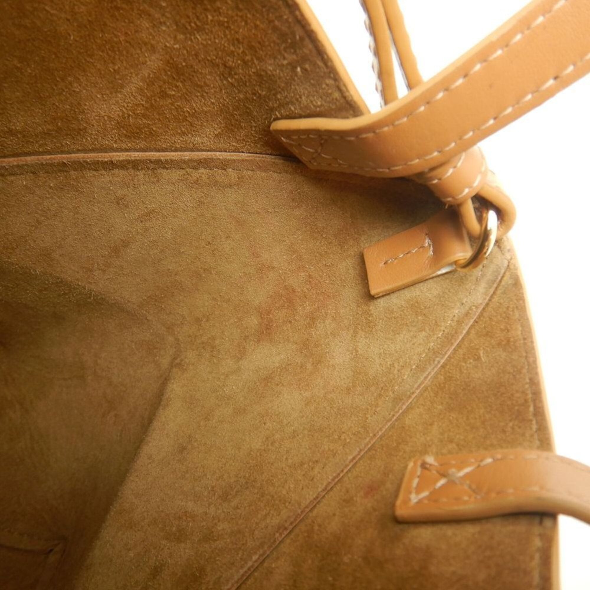 Loewe Gold Leather Tote Bag (Pre-Owned)