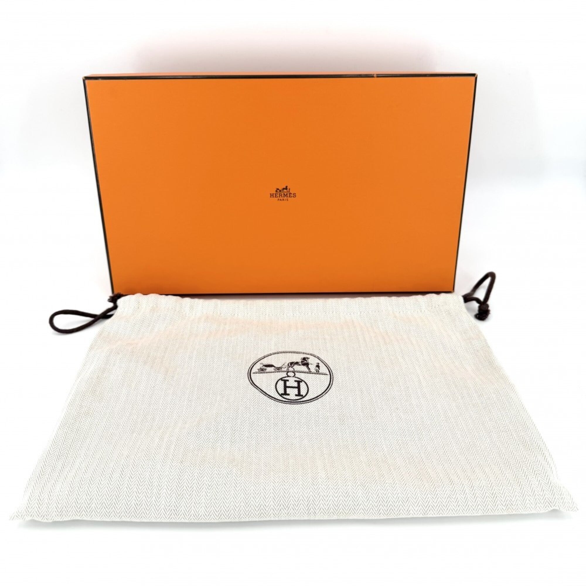 Hermes Beige Leather Clutch Bag (Pre-Owned)