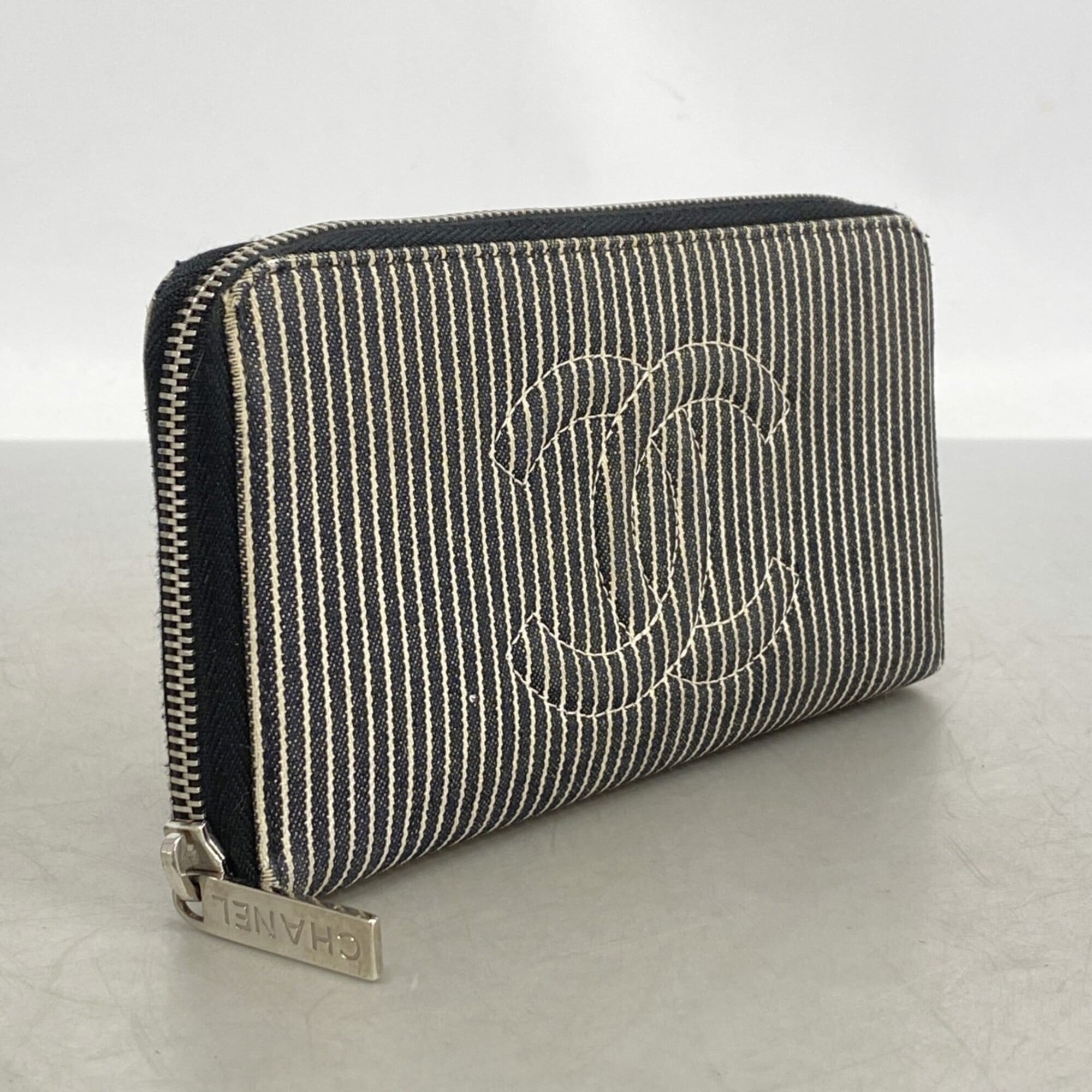 Chanel Black Denim Long Wallet (Bi-Fold) (Pre-Owned)