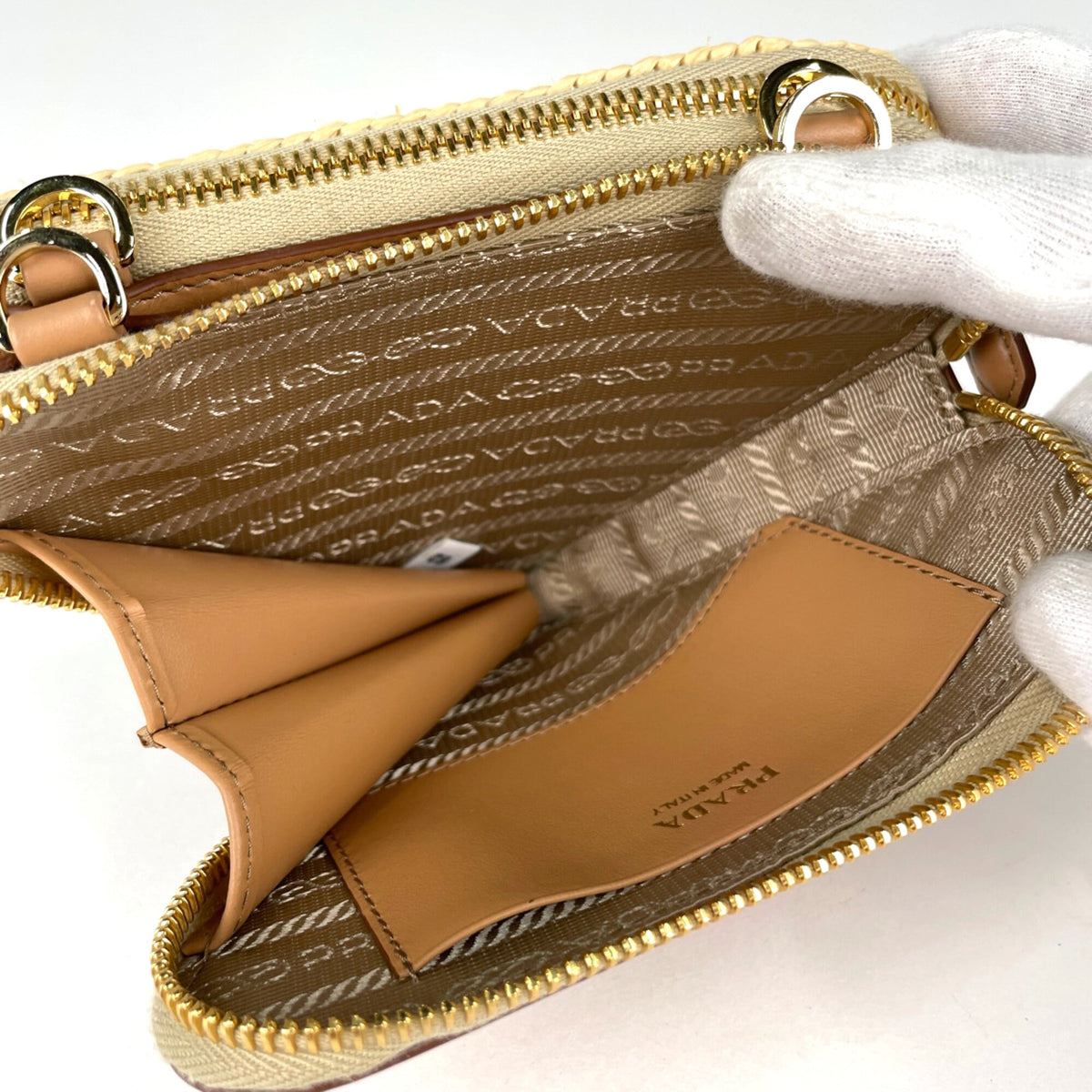Prada Brown Raffia Leather Shoulder Bag (Pre-Owned)