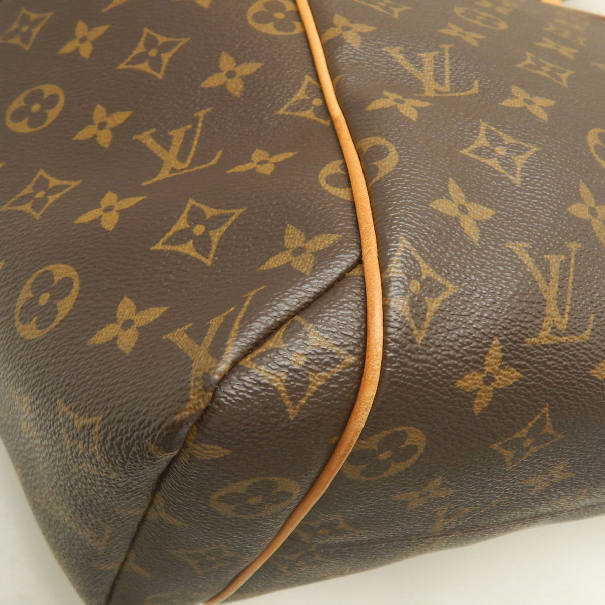 Louis Vuitton Brown Monogram Monogram Tote Bag (Pre-Owned)