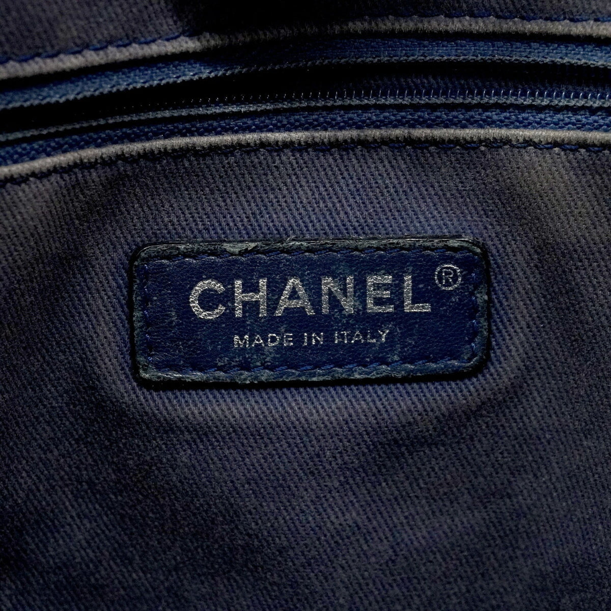 Chanel Navy Tweed Tote Bag (Pre-Owned)