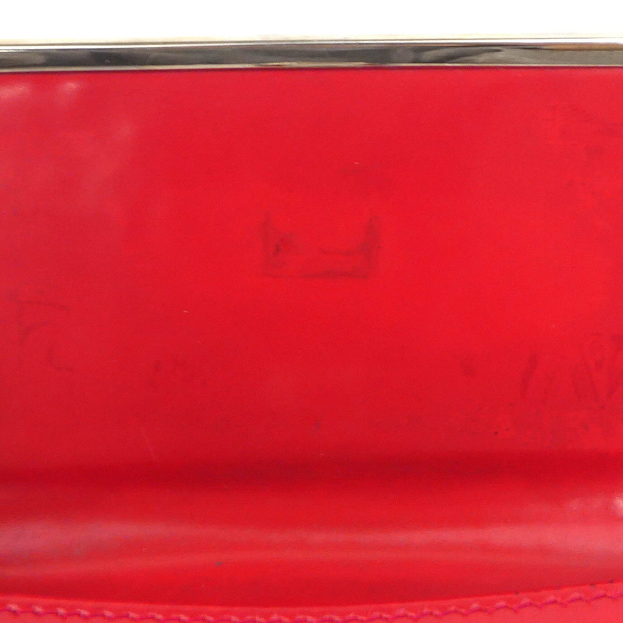 Salvatore Ferragamo Red Color Leather Wallet (Bi-Fold) (Pre-Owned)