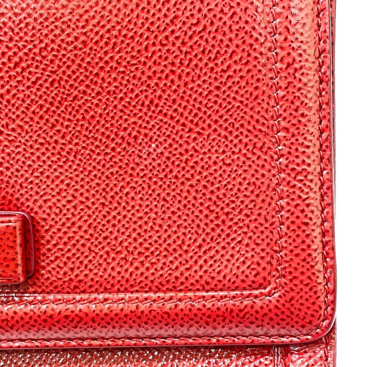Salvatore Ferragamo Red Leather Shoulder Bag (Pre-Owned)