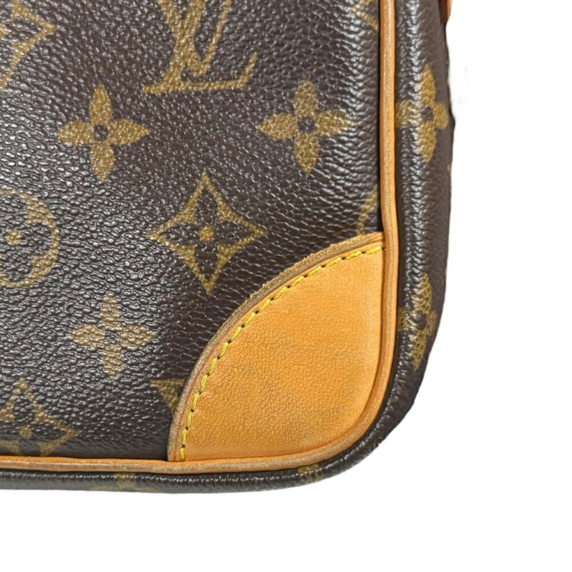Louis Vuitton Brown Monogram Canvas Shoulder Bag (Pre-Owned)