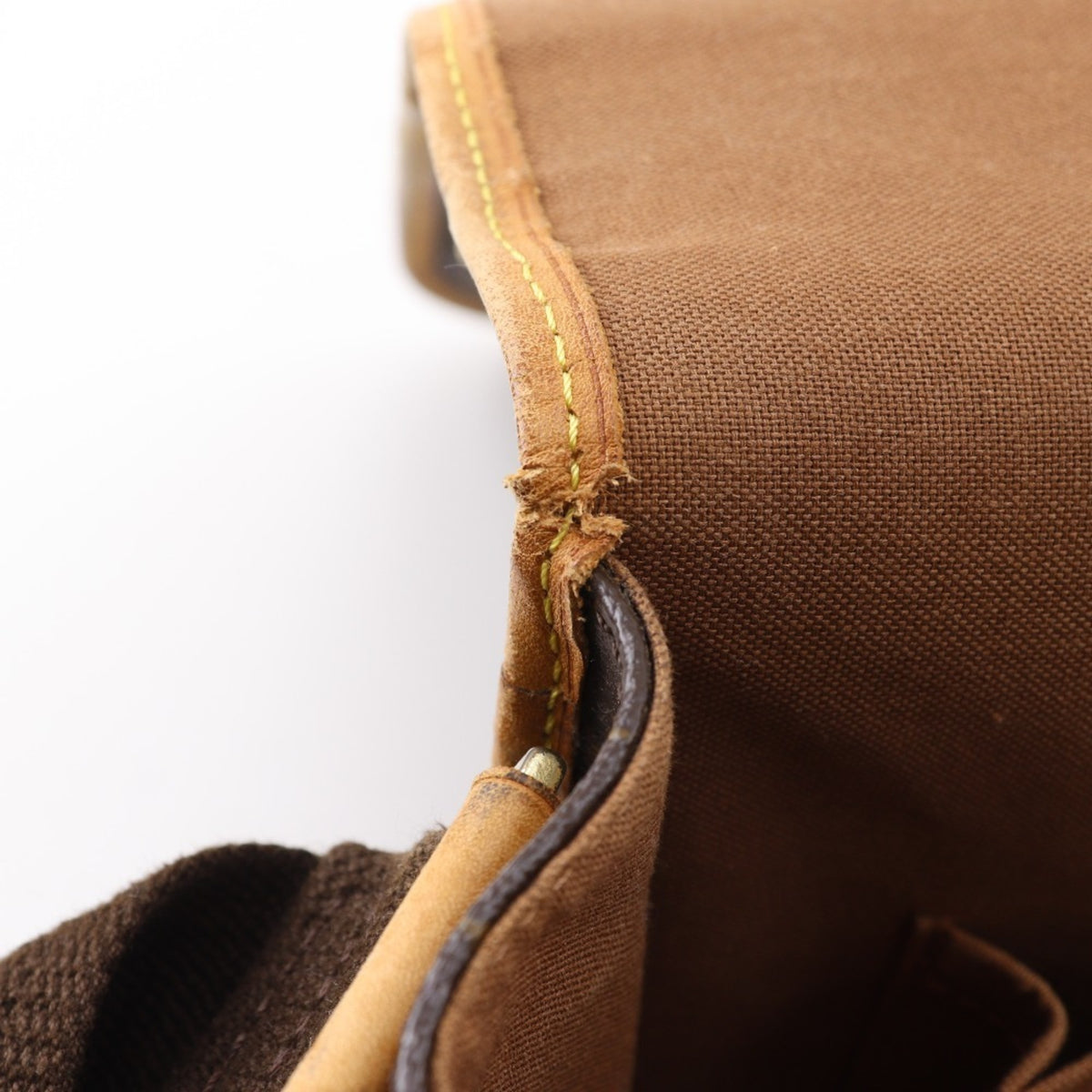 Louis Vuitton Brown Monogram Messenger Bag Shoulder Bag (Pre-Owned)