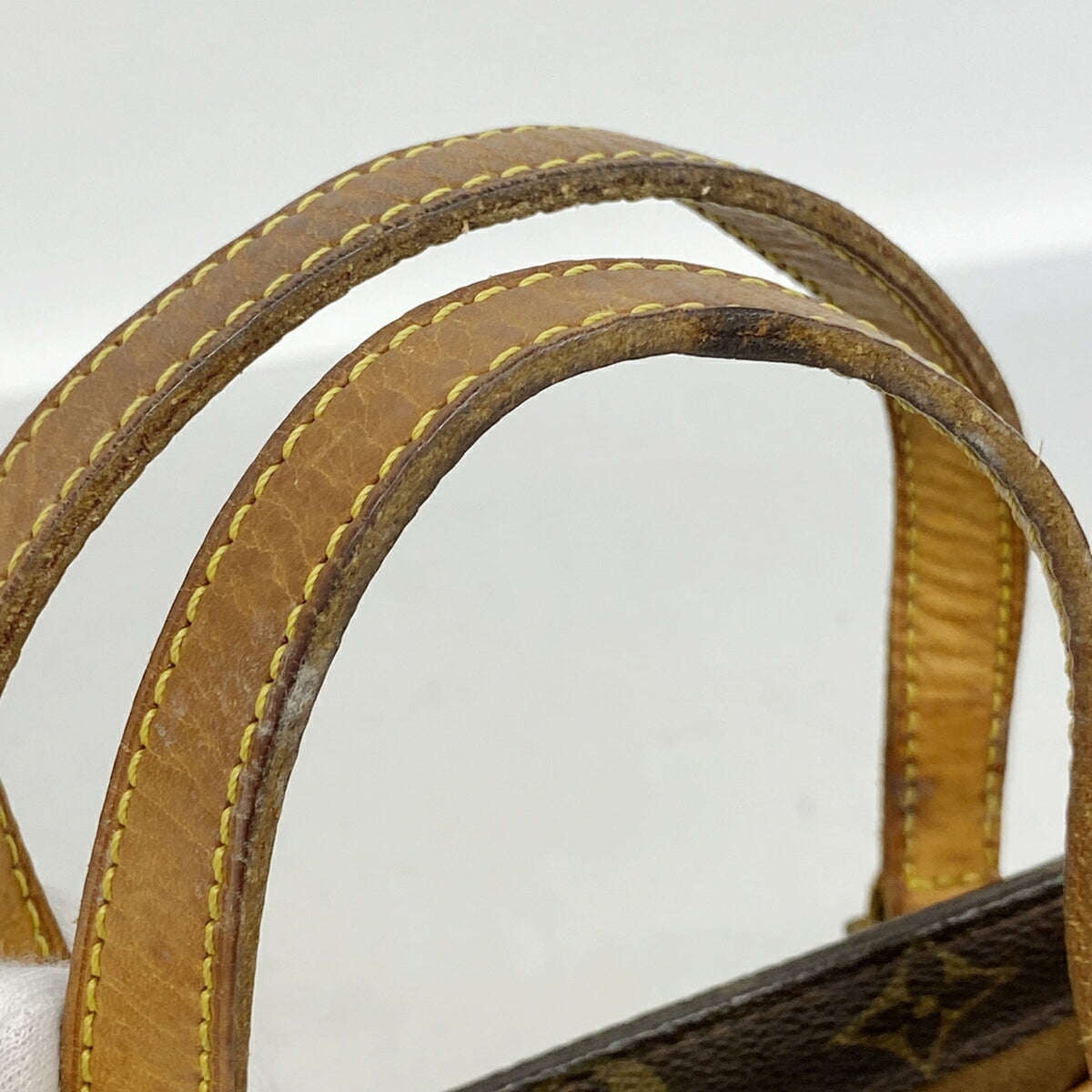 Louis Vuitton Brown Handbag (Pre-Owned)