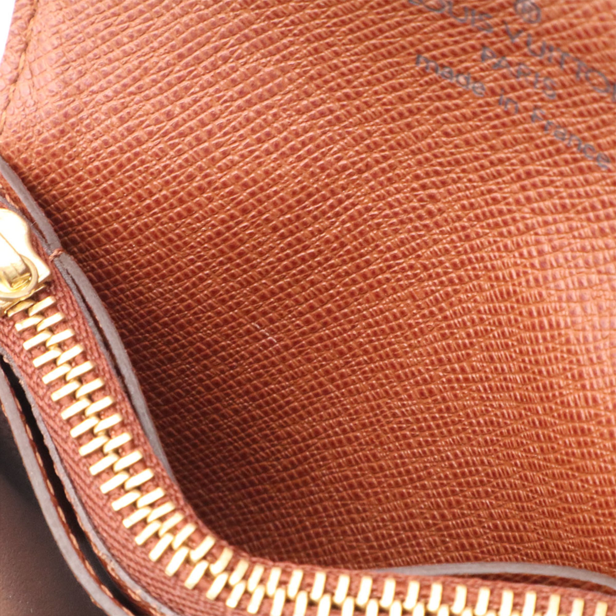Louis Vuitton Brown Monogram Coin Purse/Coin Case (Pre-Owned)