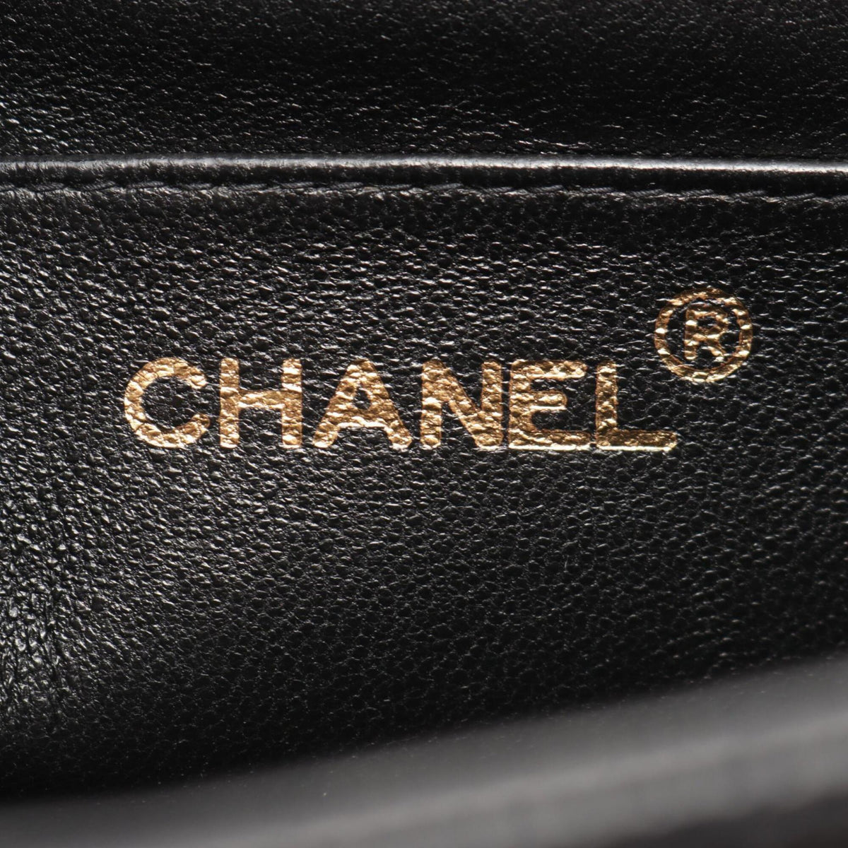 Chanel Black Grained Calfskin Shoulder Bag (Pre-Owned)