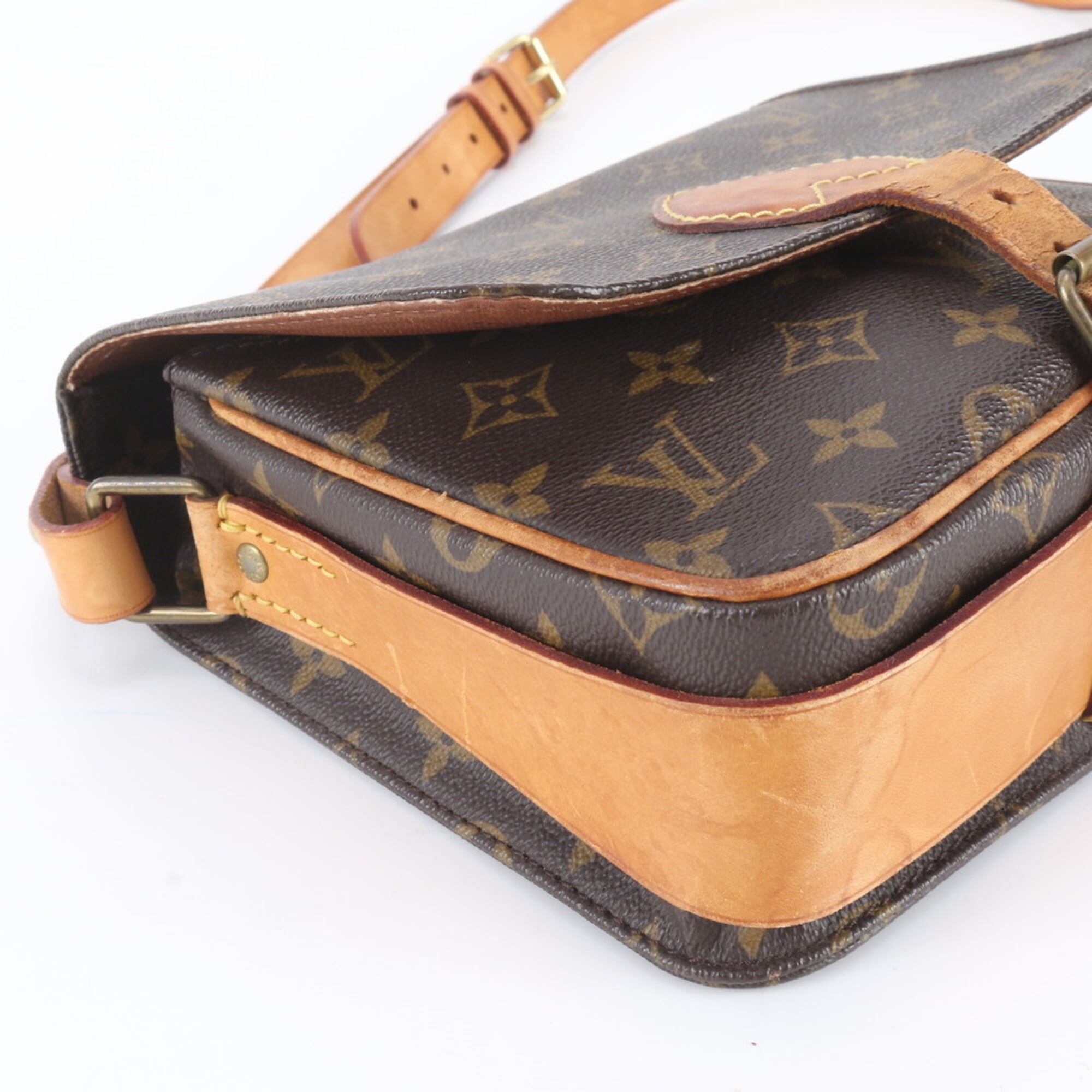 Louis Vuitton Brown Leather Coated Canvas Shoulder Bag (Pre-Owned)