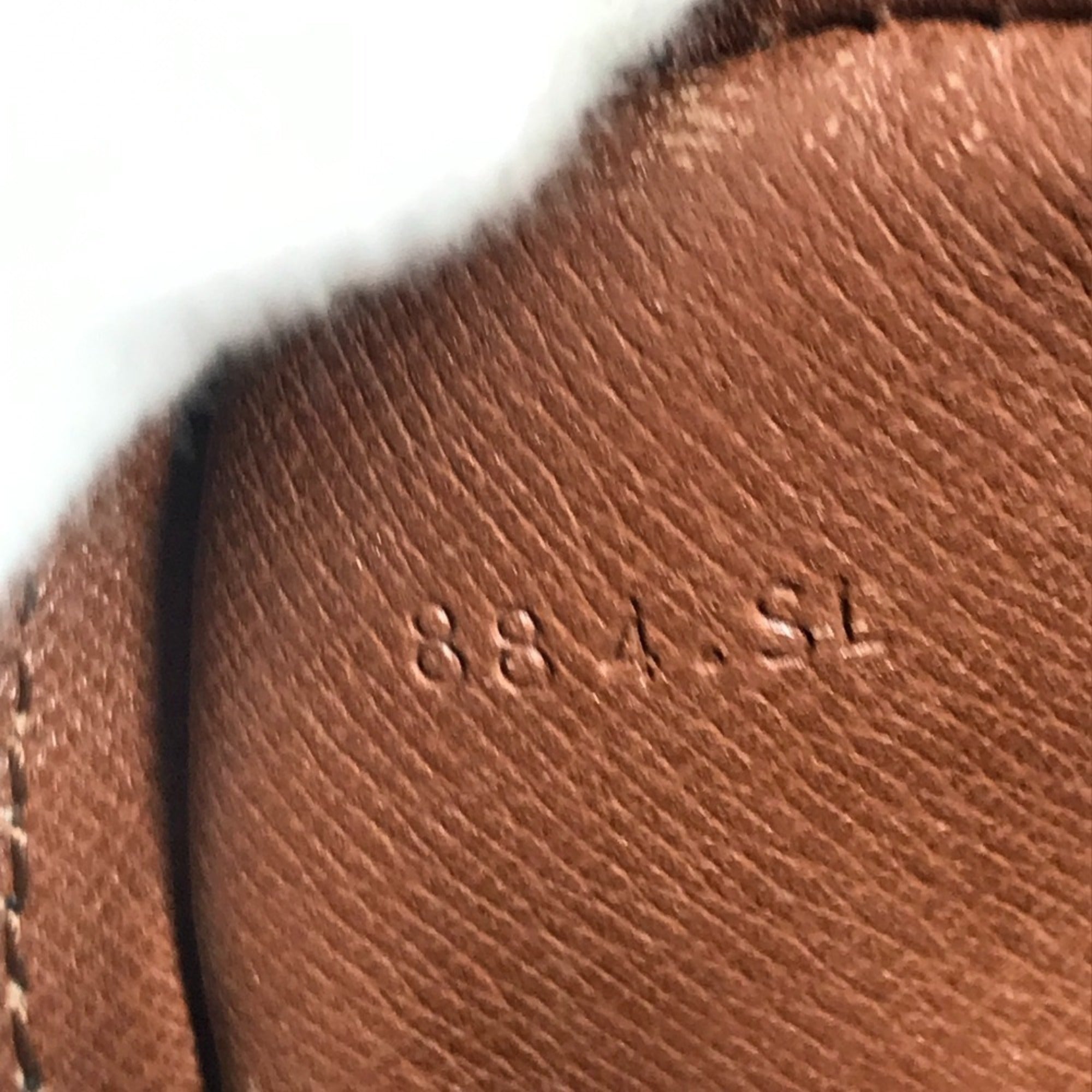 Louis Vuitton Brown Monogram Monogram Canvas Pochette Shoulder Bag (Pre-Owned)