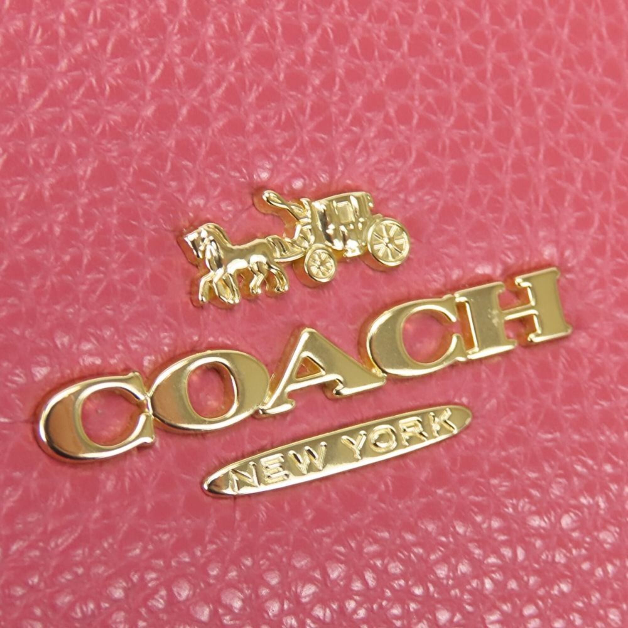 Coach Pink Leather Shoulder Bag (Pre-Owned)