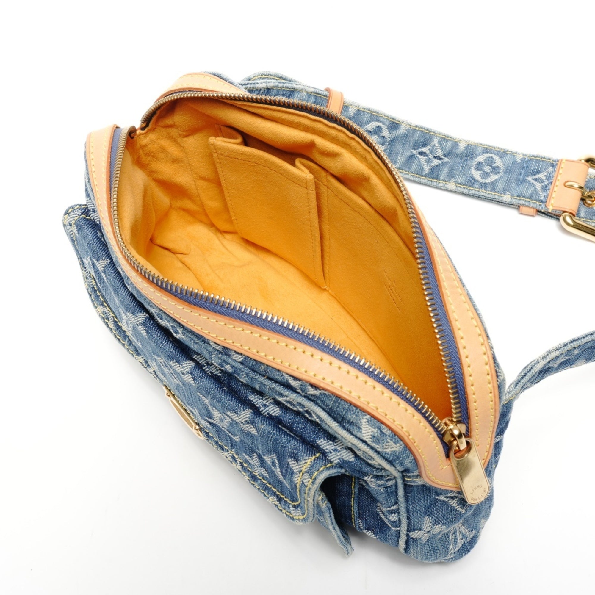 Louis Vuitton Monogram Denim Blue Denim Fanny Pack (Pre-Owned)