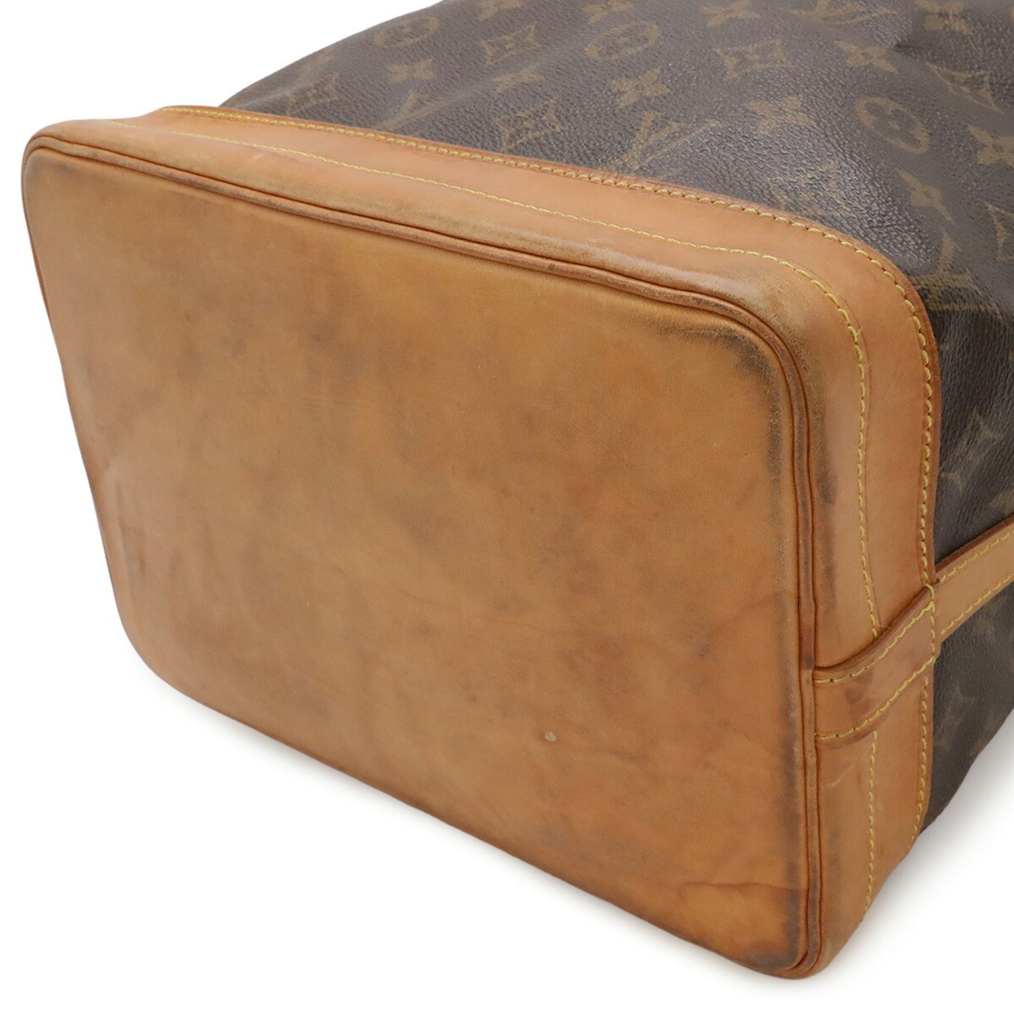 Louis Vuitton Brown Monogram Monogram Shoulder Bag (Pre-Owned)