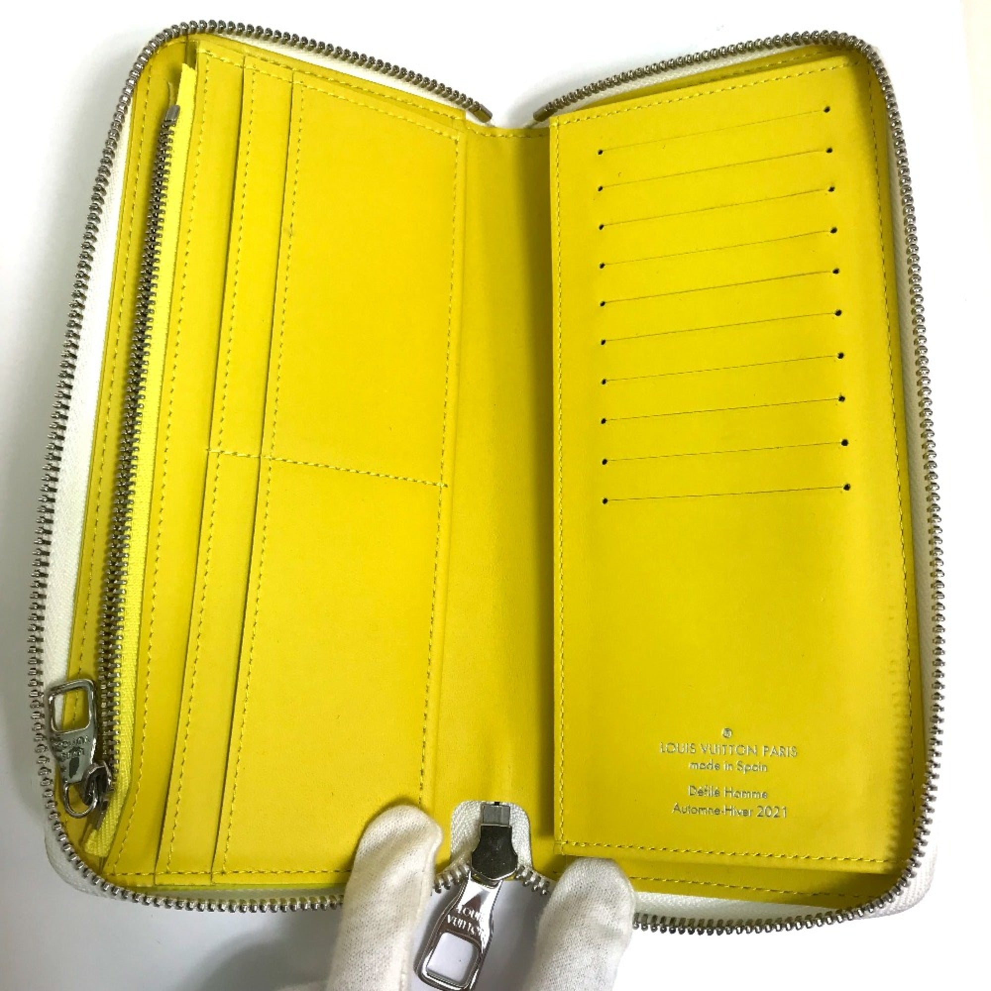 Louis Vuitton Yellow Leather Long Wallet (Bi-Fold) (Pre-Owned)