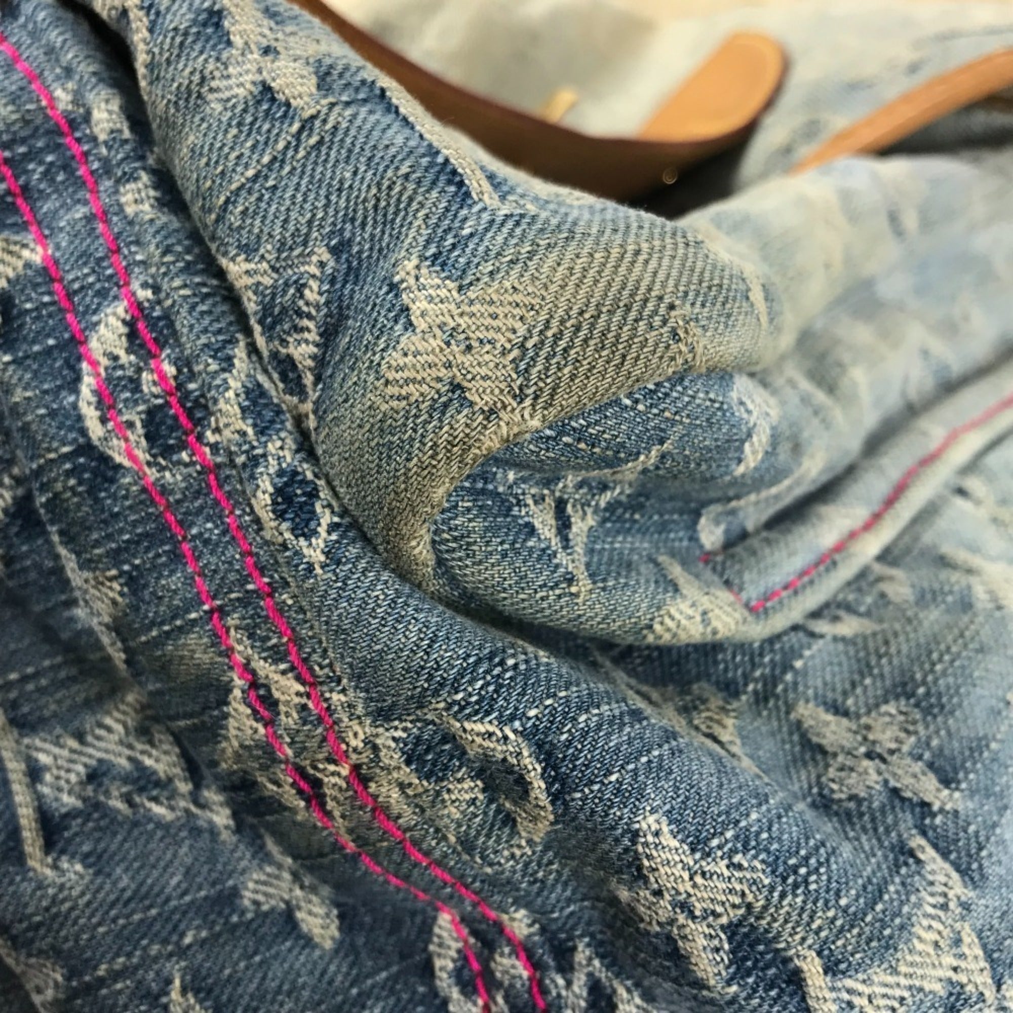 Louis Vuitton Monogram Denim Blue Pink Monogram Denim Shoulder Bag (Pre-Owned)