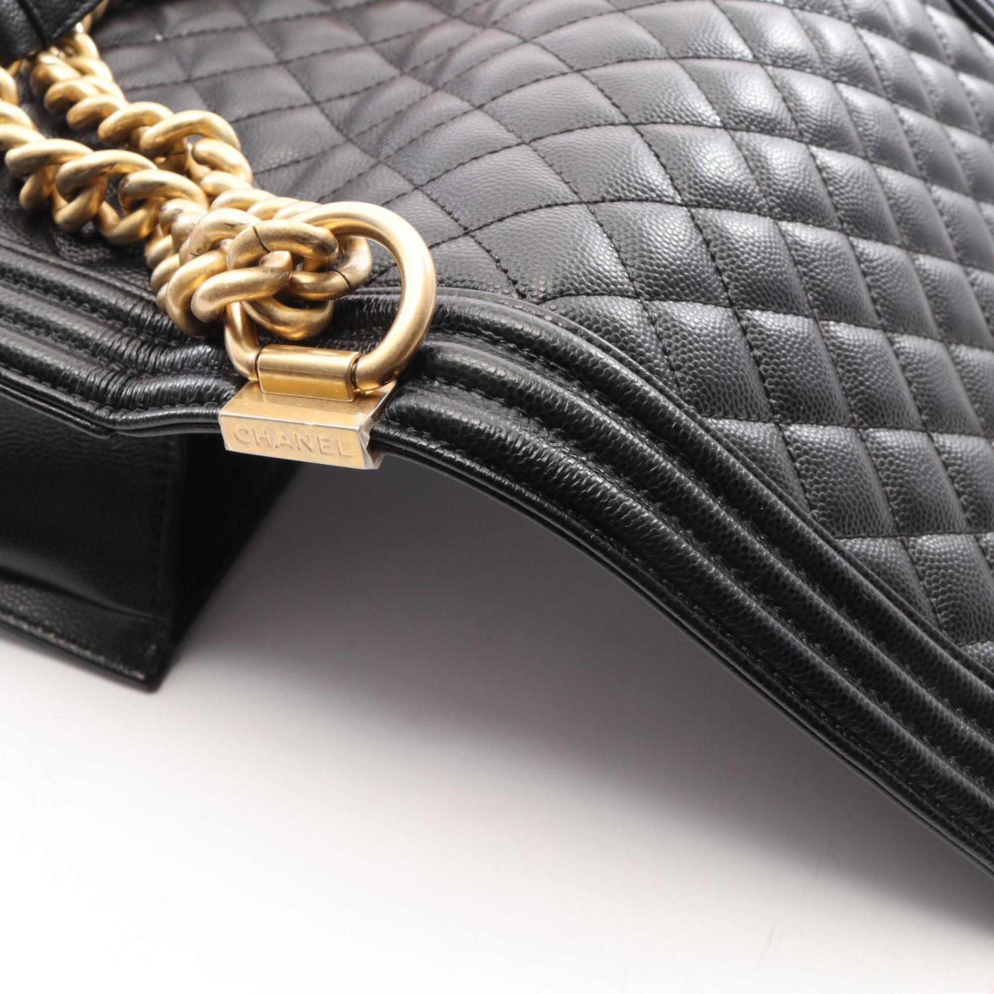 Chanel Black Grained Calfskin Handbag Shoulder Bag (Pre-Owned)
