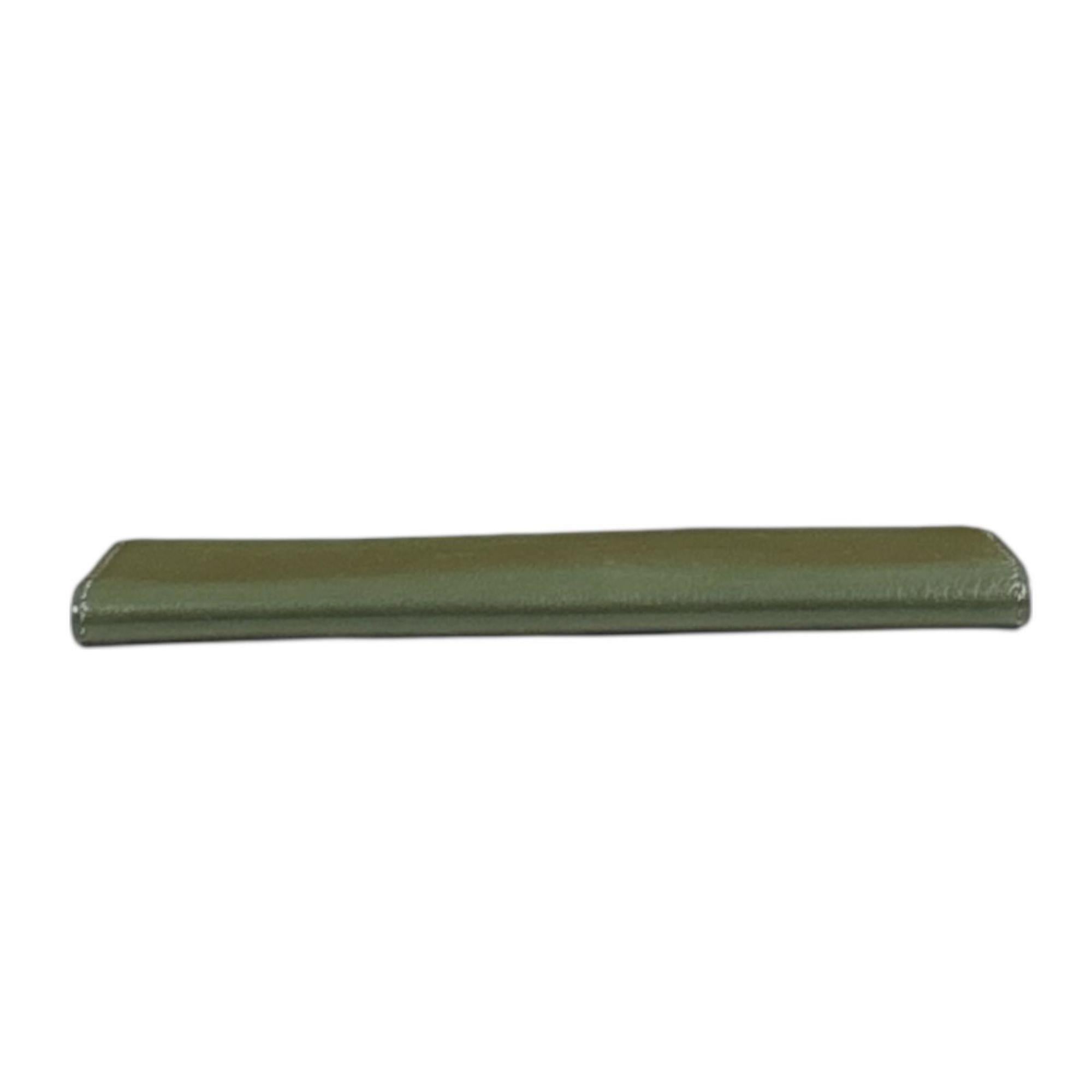 Hermes Green Leather Long Bill Wallet (Bi-Fold) (Pre-Owned)