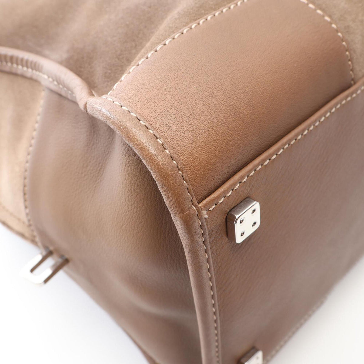 Loewe Brown Suede Leather Handbag (Pre-Owned)