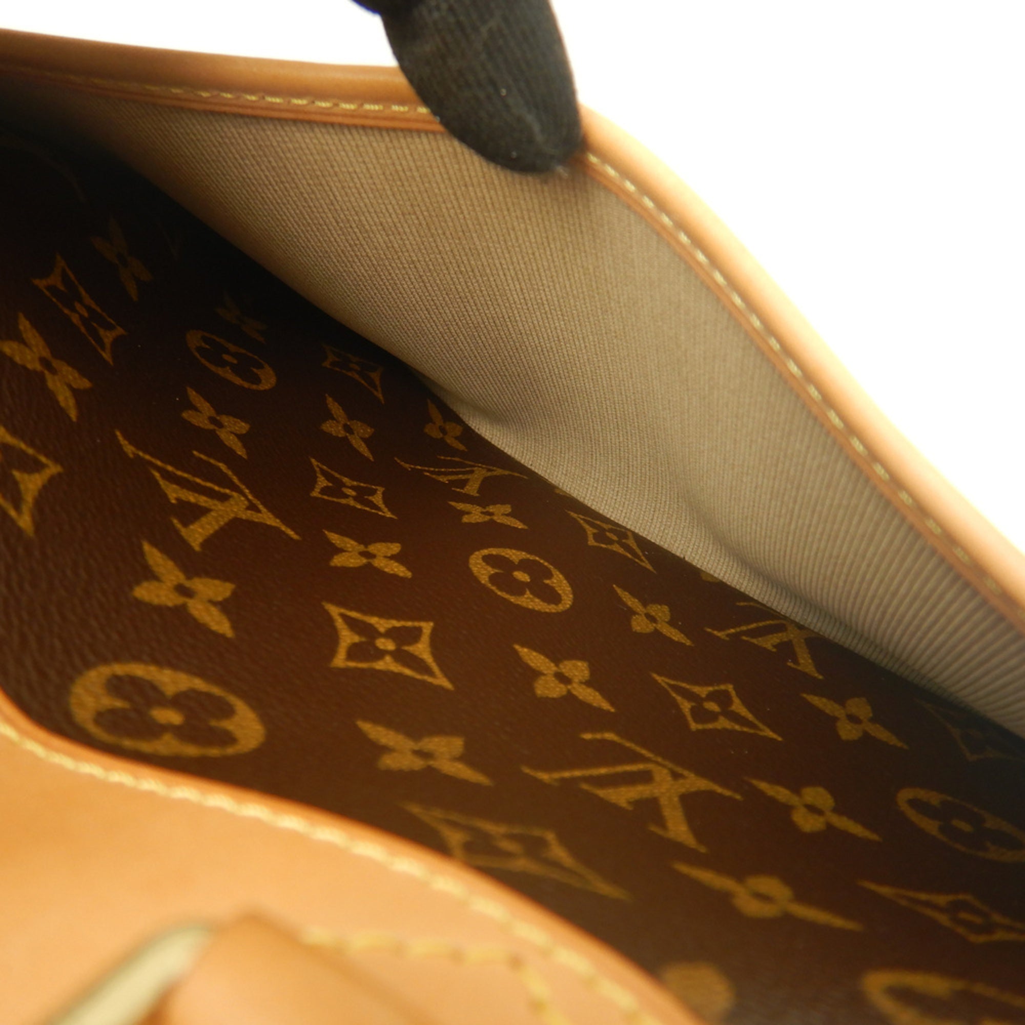 Louis Vuitton Brown Monogram Monogram Canvas Handbag (Pre-Owned)