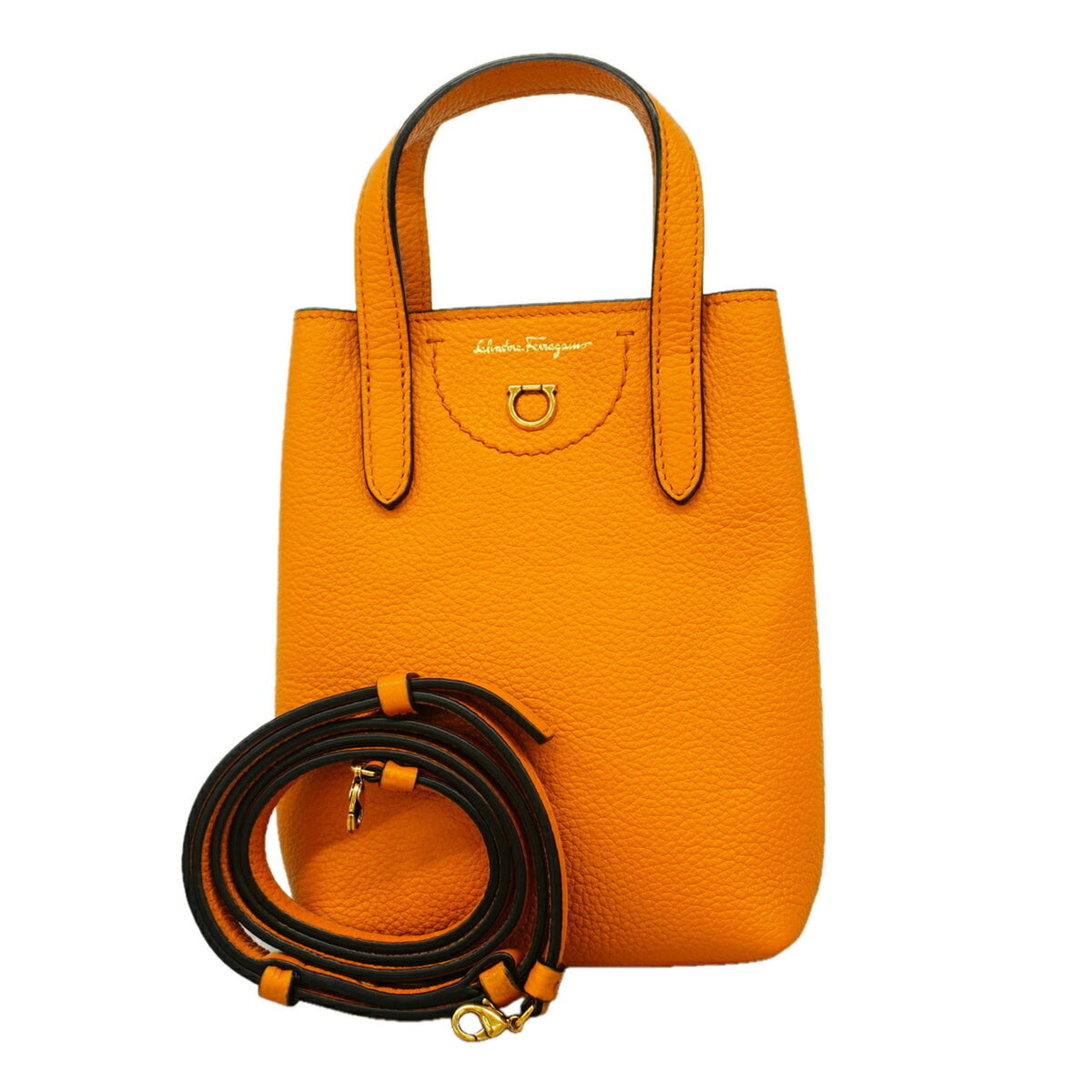 Salvatore Ferragamo Orange Leather Handbag (Pre-Owned)