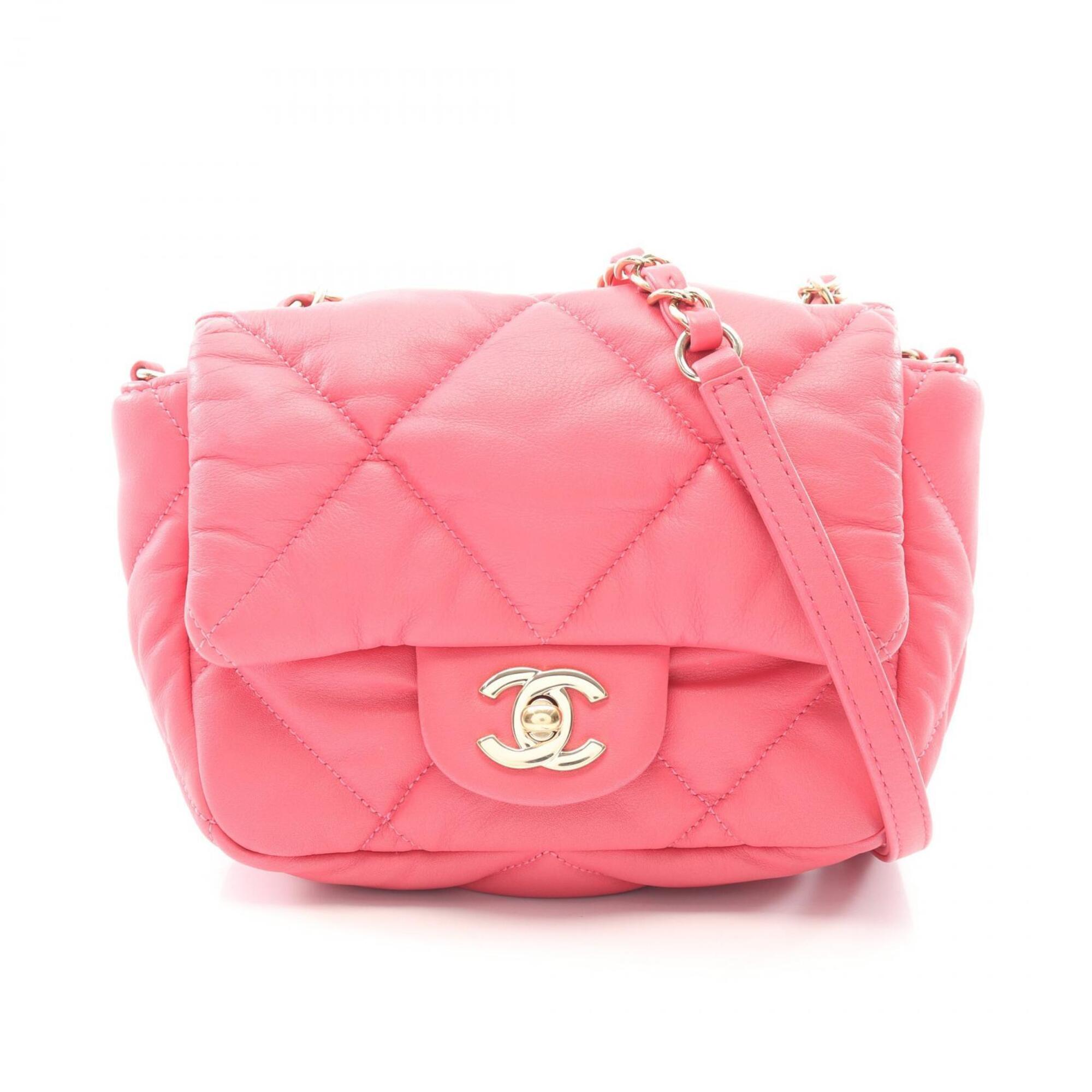 Chanel Pink Leather Handbag Shoulder Bag (Pre-Owned)