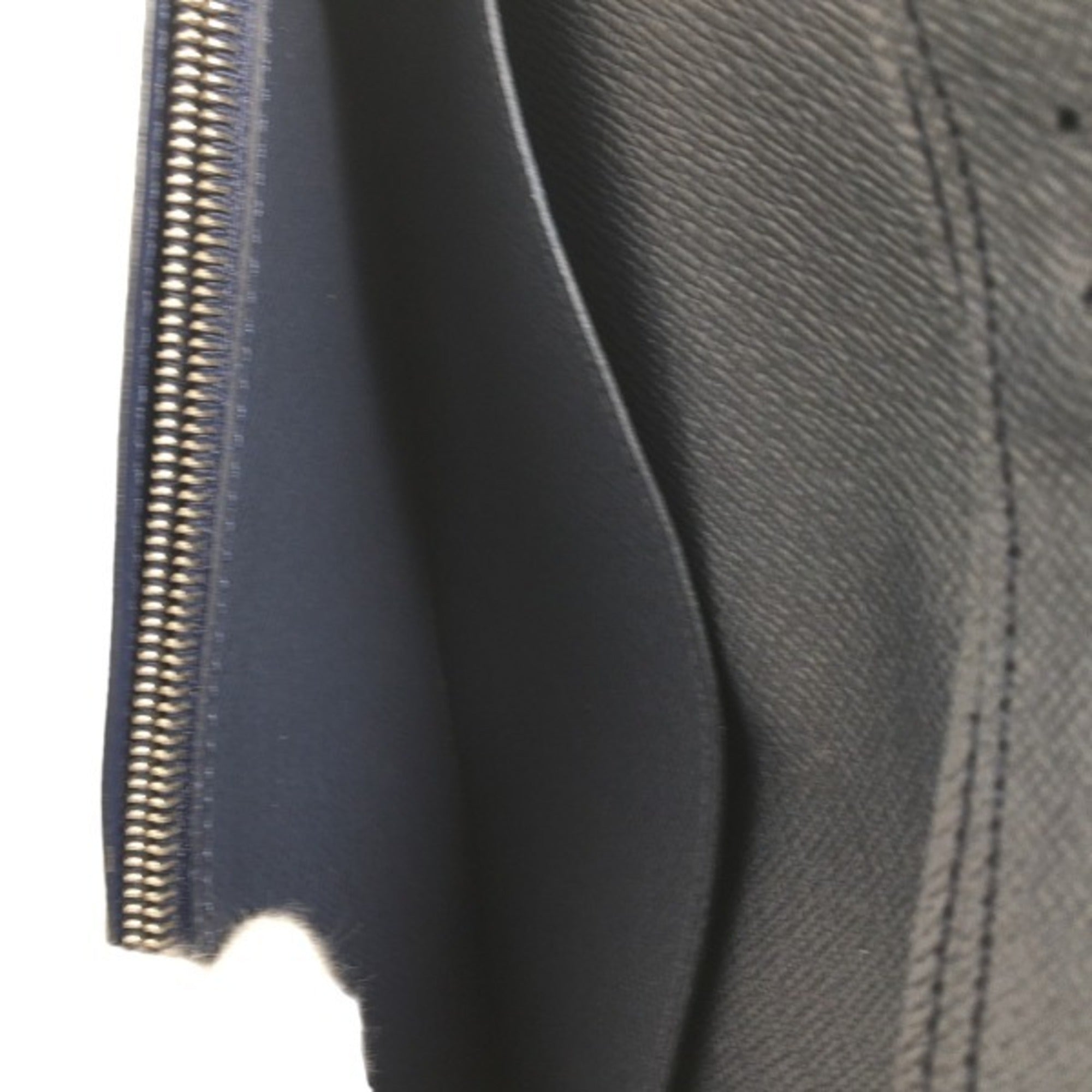 Louis Vuitton Navy Blue Epi Leather Long Wallet (Bi-Fold) (Pre-Owned)