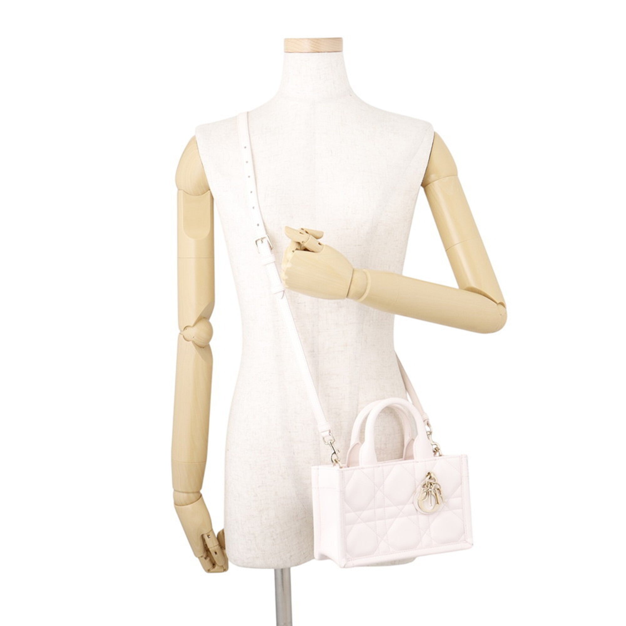 Christian Dior Pink Leather Handbag (Pre-Owned)