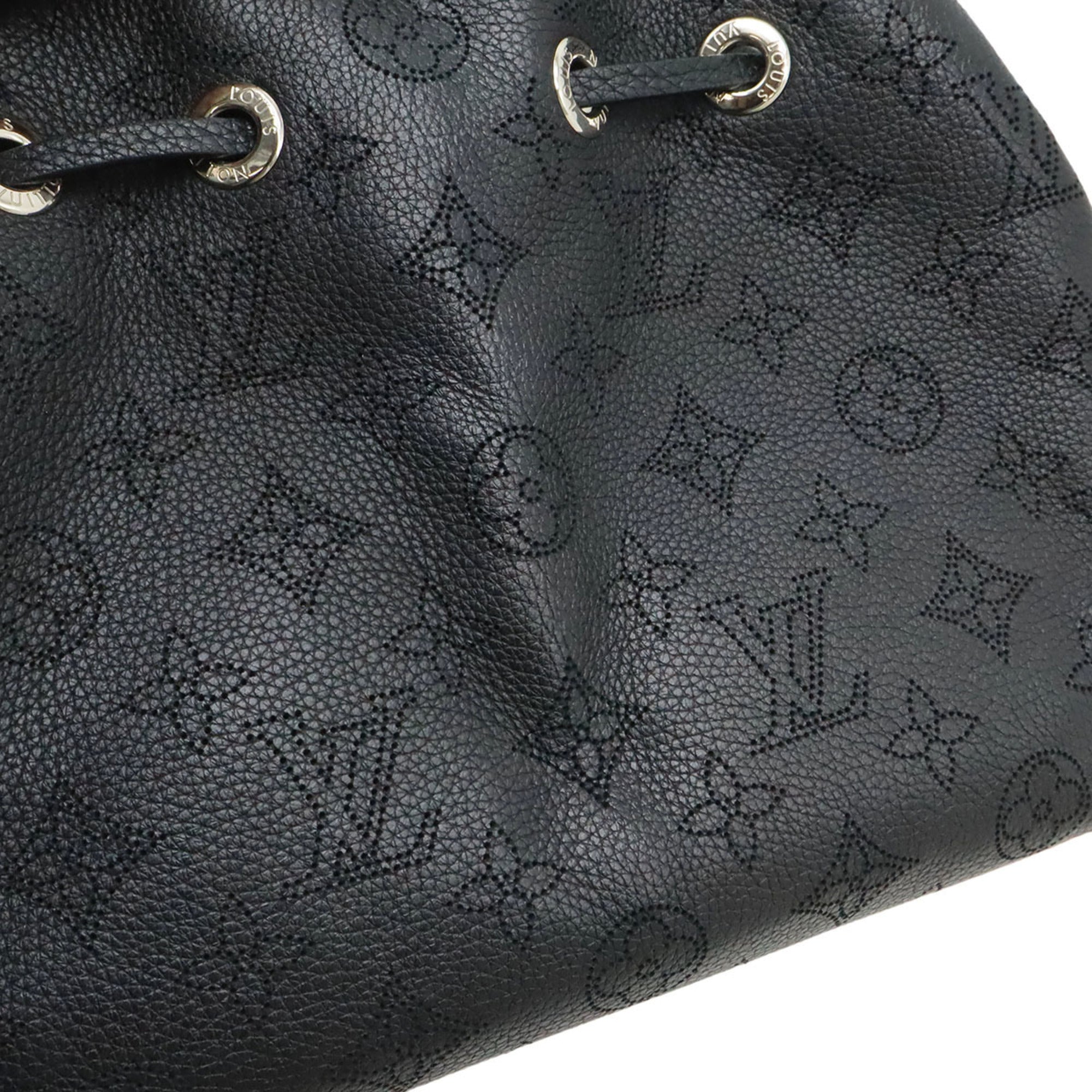 Louis Vuitton Mahina Black Noir Mahina Leather Handbag Shoulder Bag (Pre-Owned)