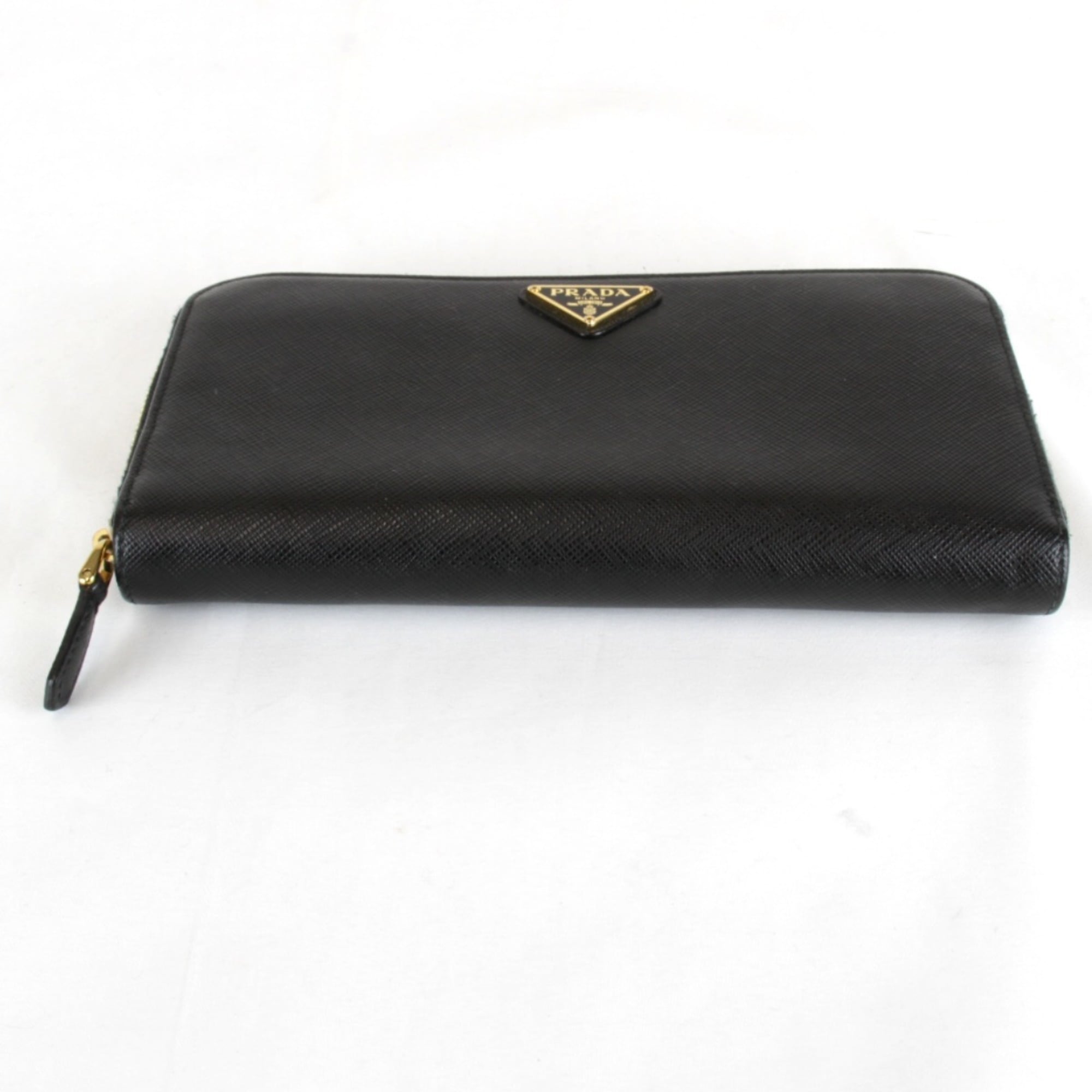 Prada Black Leather Long Wallet (Bi-Fold) (Pre-Owned)