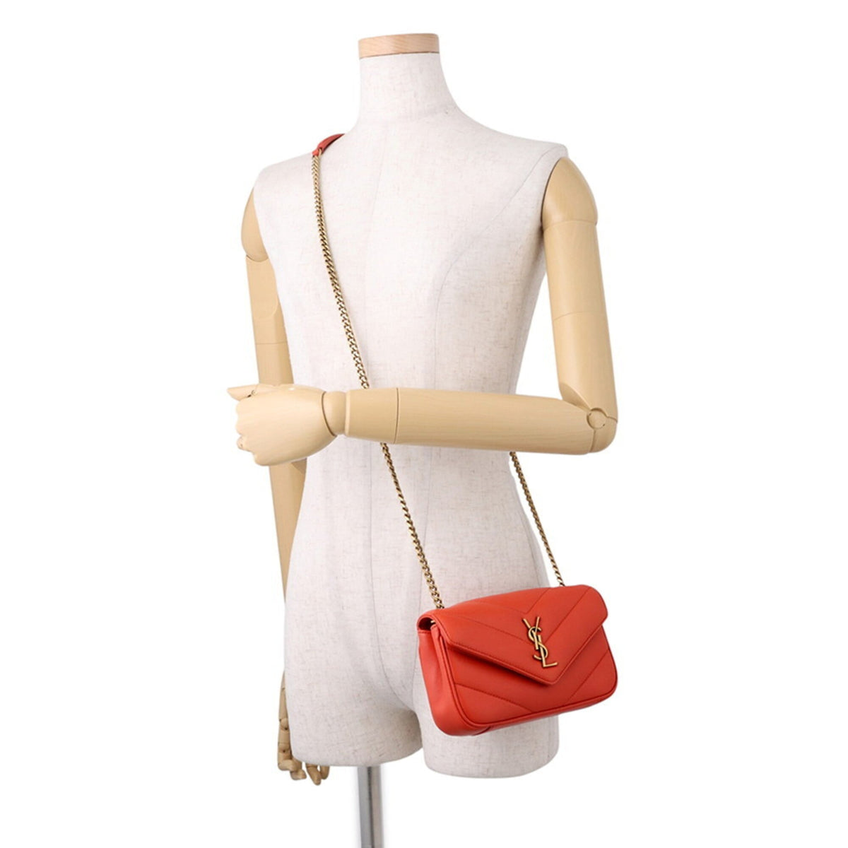 Yves Saint Laurent Orange Leather Shoulder Bag (Pre-Owned)