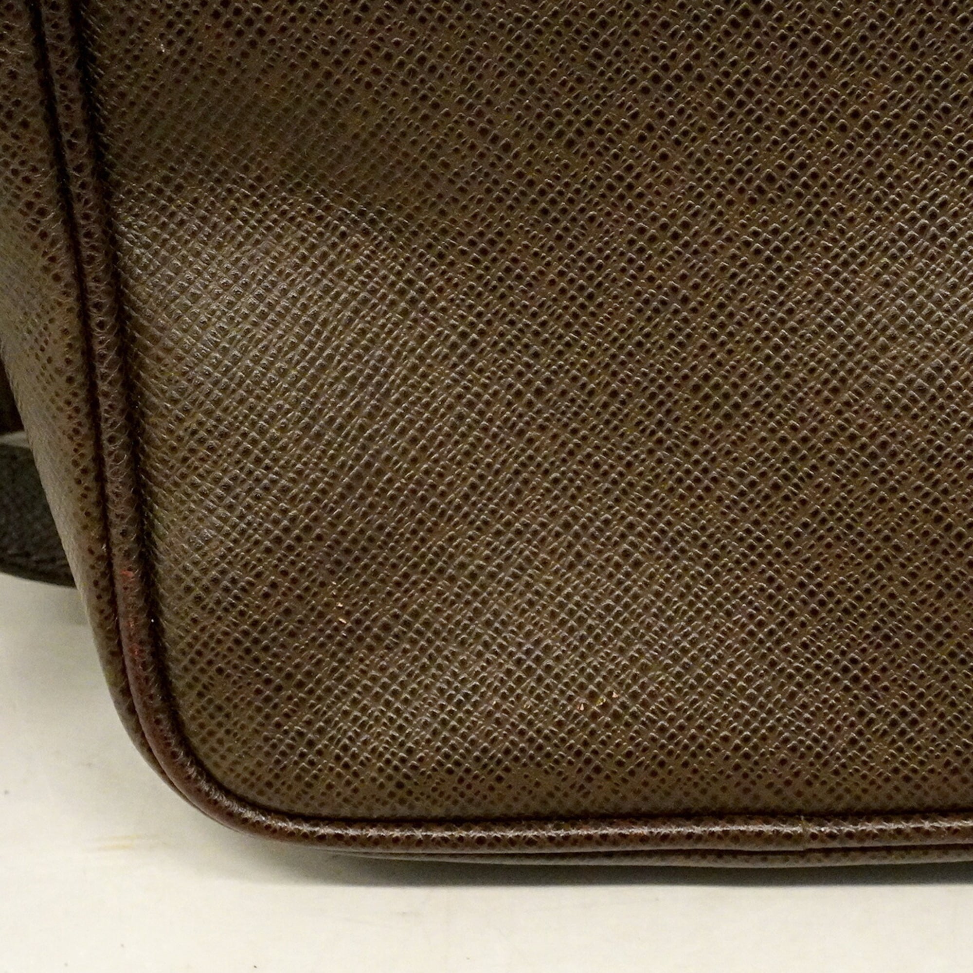 Louis Vuitton Grizzly Shoulder Bag (Pre-Owned)