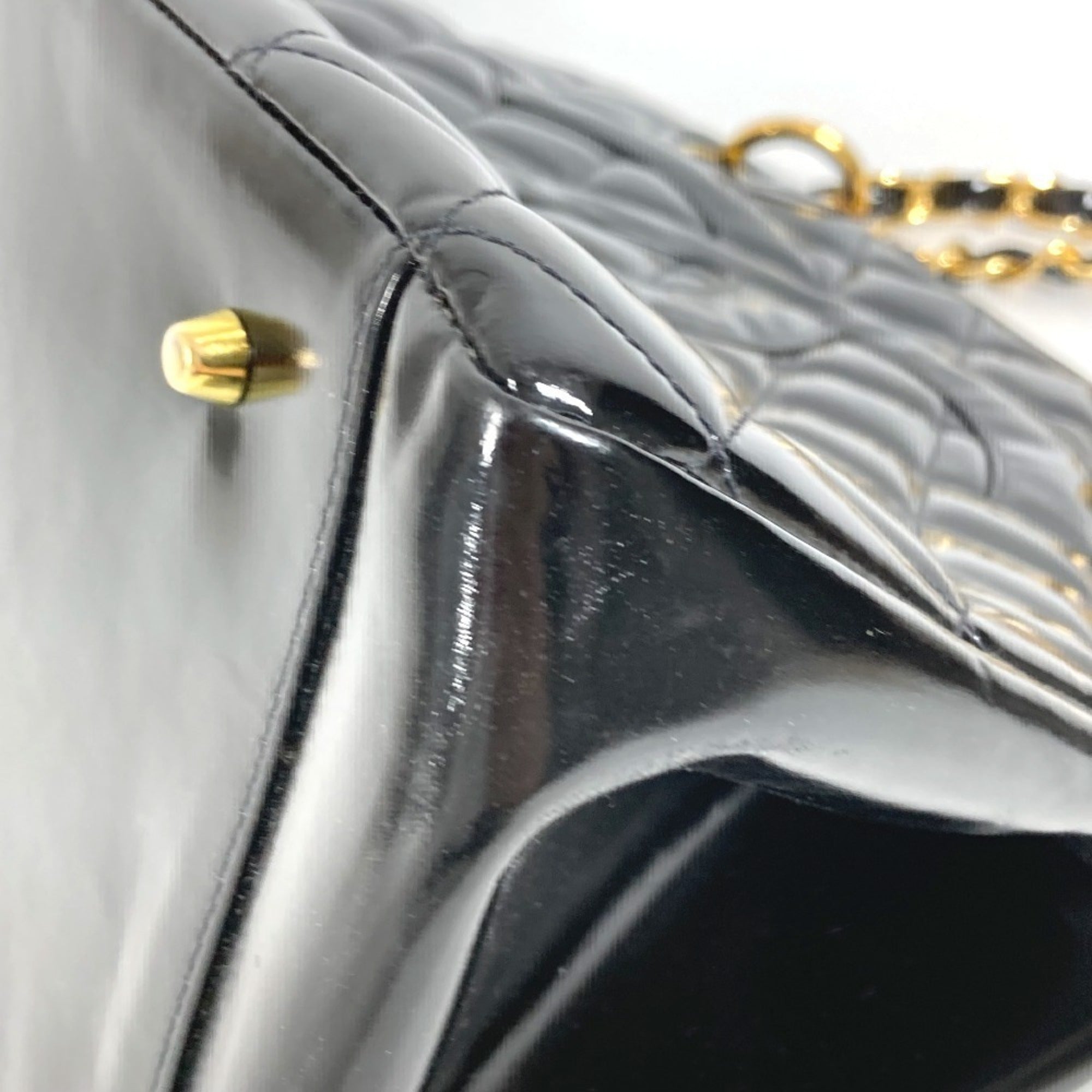 Chanel Black Patent Leather Handbag Tote Bag (Pre-Owned)