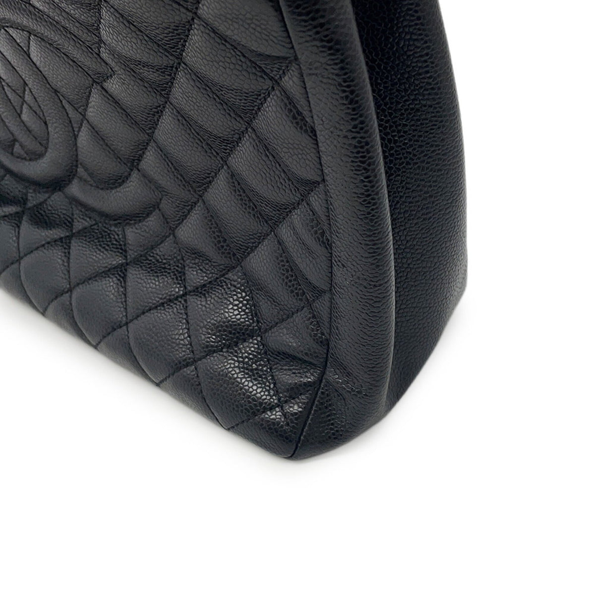 Chanel Matelasse Black Grained Calfskin Handbag Shoulder Bag (Pre-Owned)