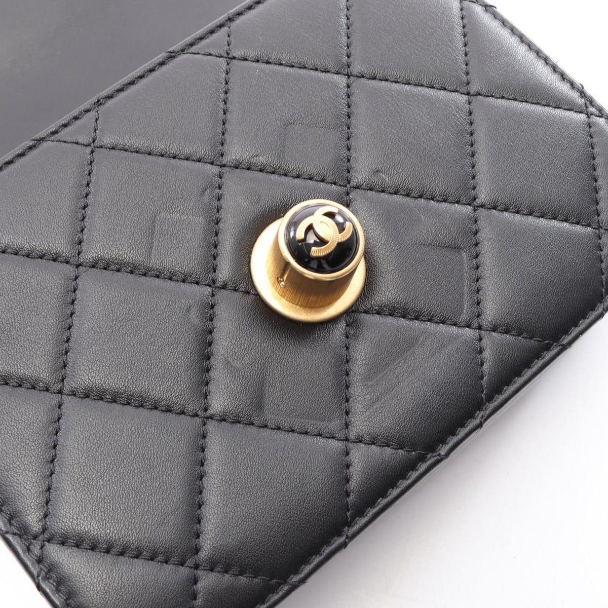 Chanel Black Leather Handbag Shoulder Bag (Pre-Owned)