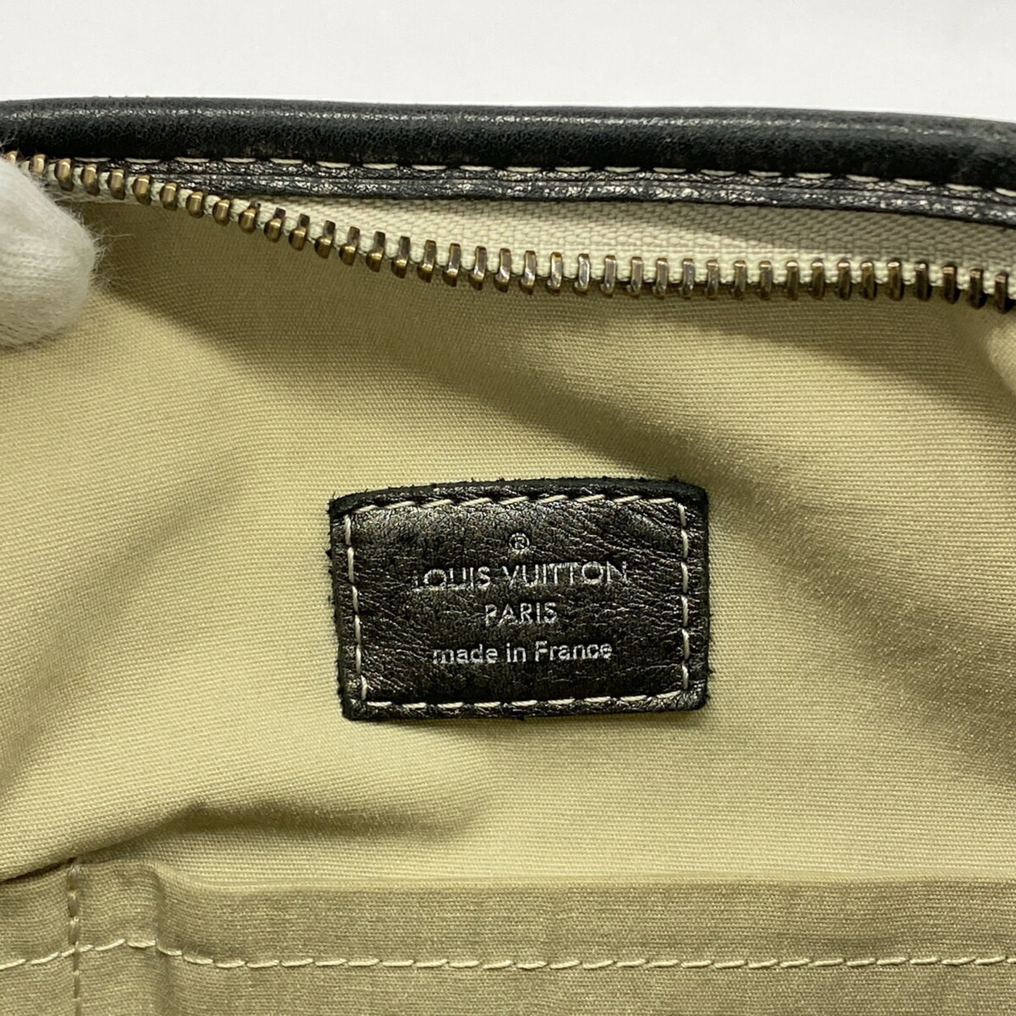Louis Vuitton Platine Shoulder Bag (Pre-Owned)
