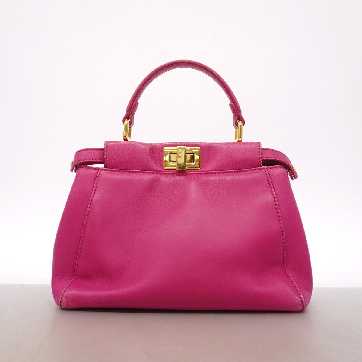 Fendi Pink Leather Handbag (Pre-Owned)