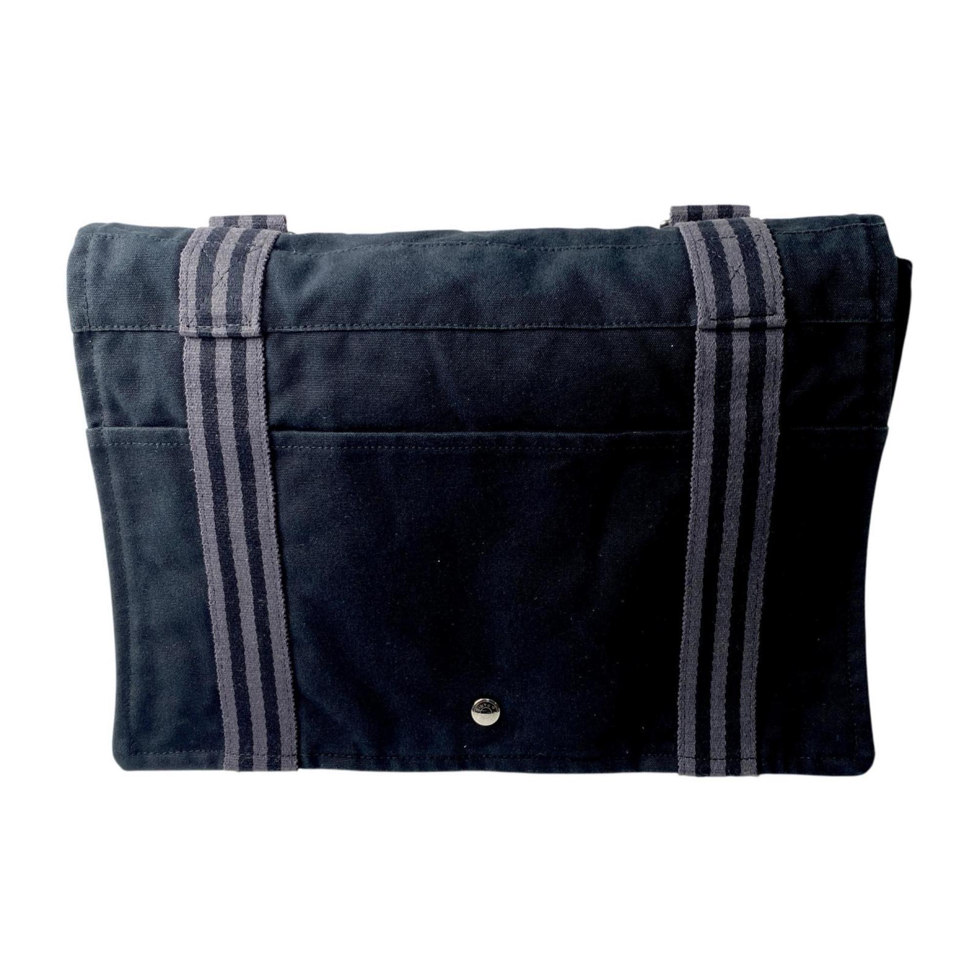 Hermes Black Canvas Messenger Bag Shoulder Bag (Pre-Owned)