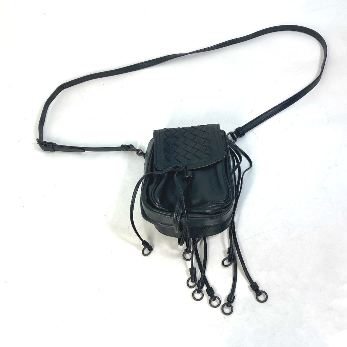 Bottega Veneta Black Leather Shoulder Bag (Pre-Owned)