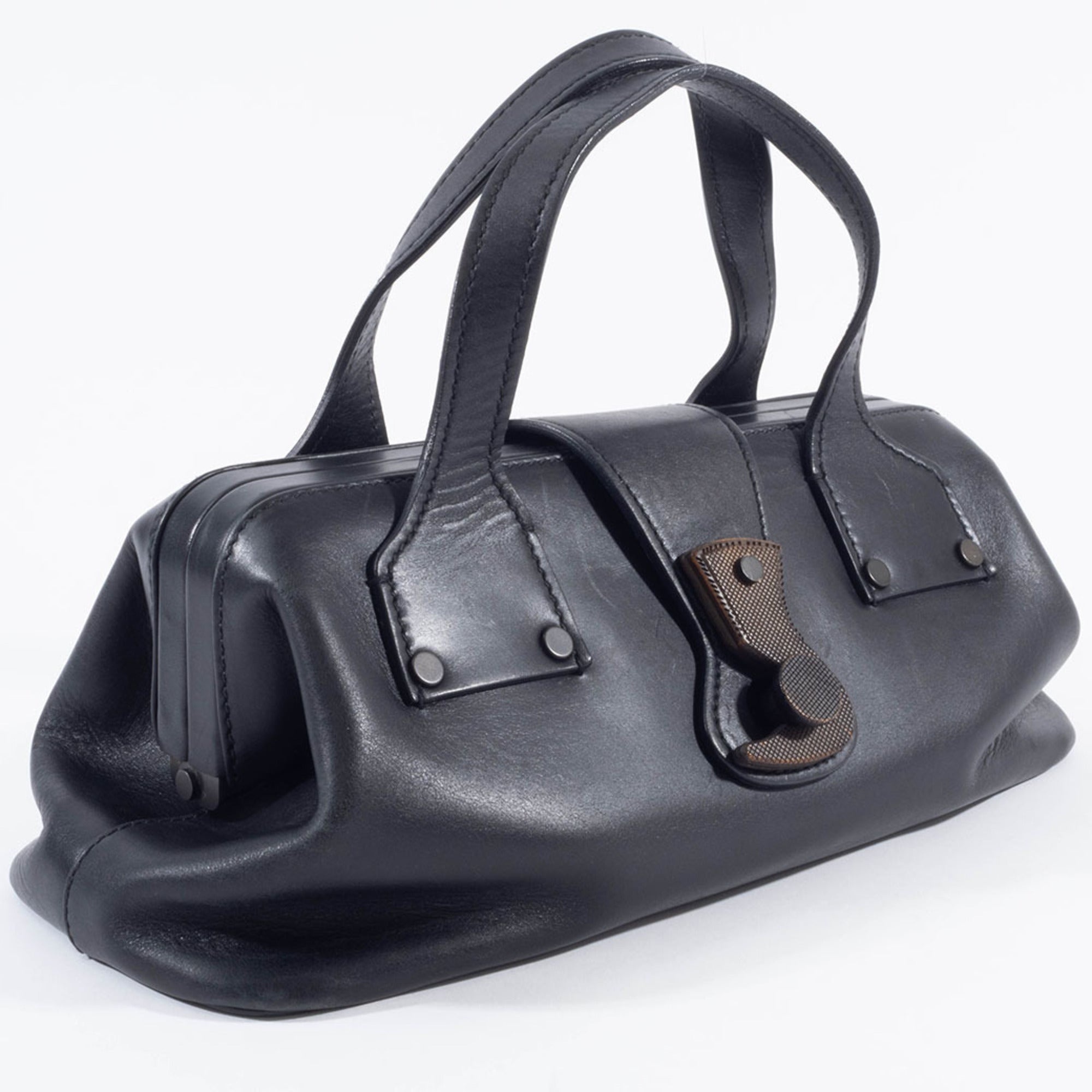 Gucci Black Leather Handbag (Pre-Owned)
