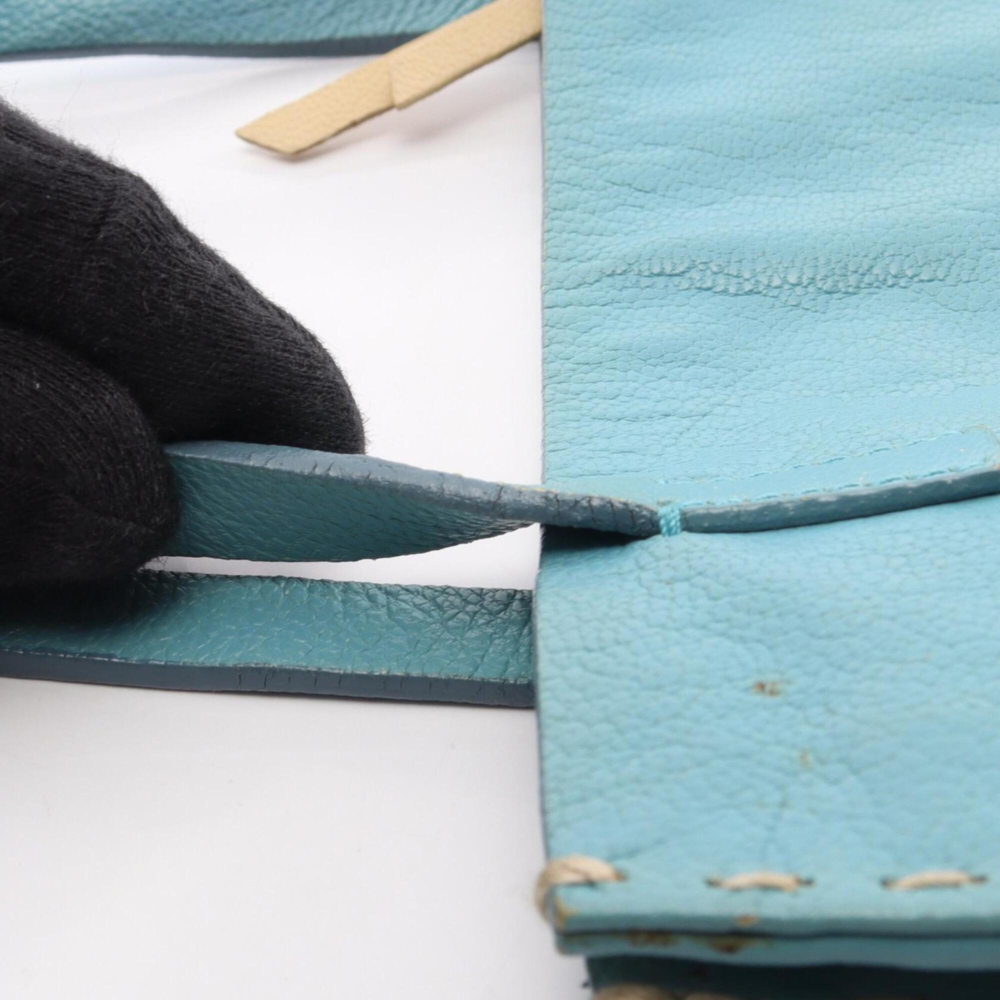 Miu Miu Blue Leather Handbag (Pre-Owned)