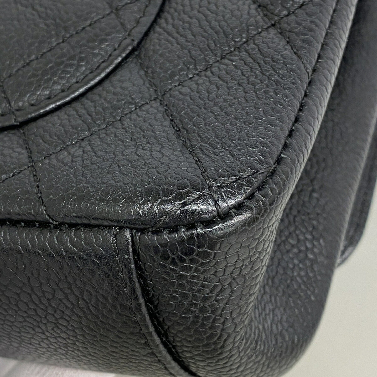 Chanel Black Grained Calfskin Shoulder Bag (Pre-Owned)