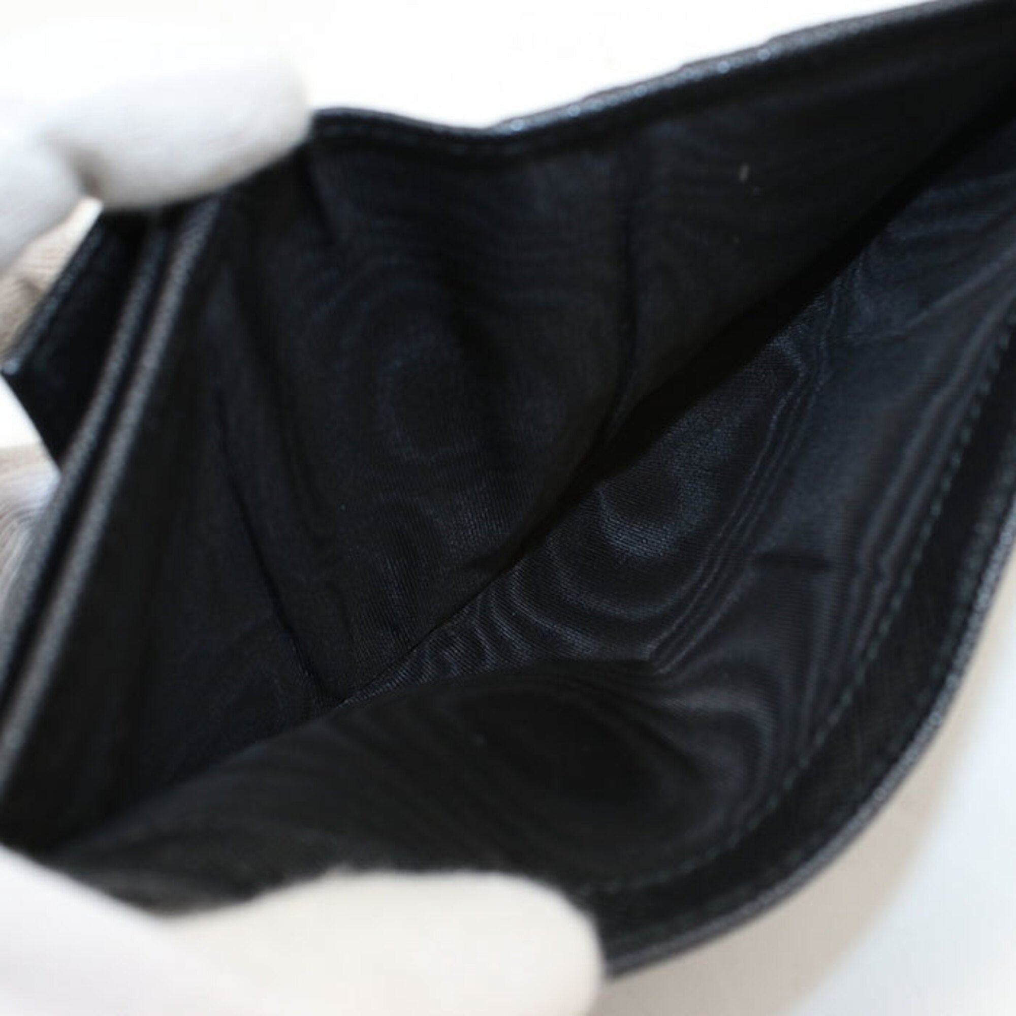 Prada Black Leather Wallet (Bi-Fold) (Pre-Owned)