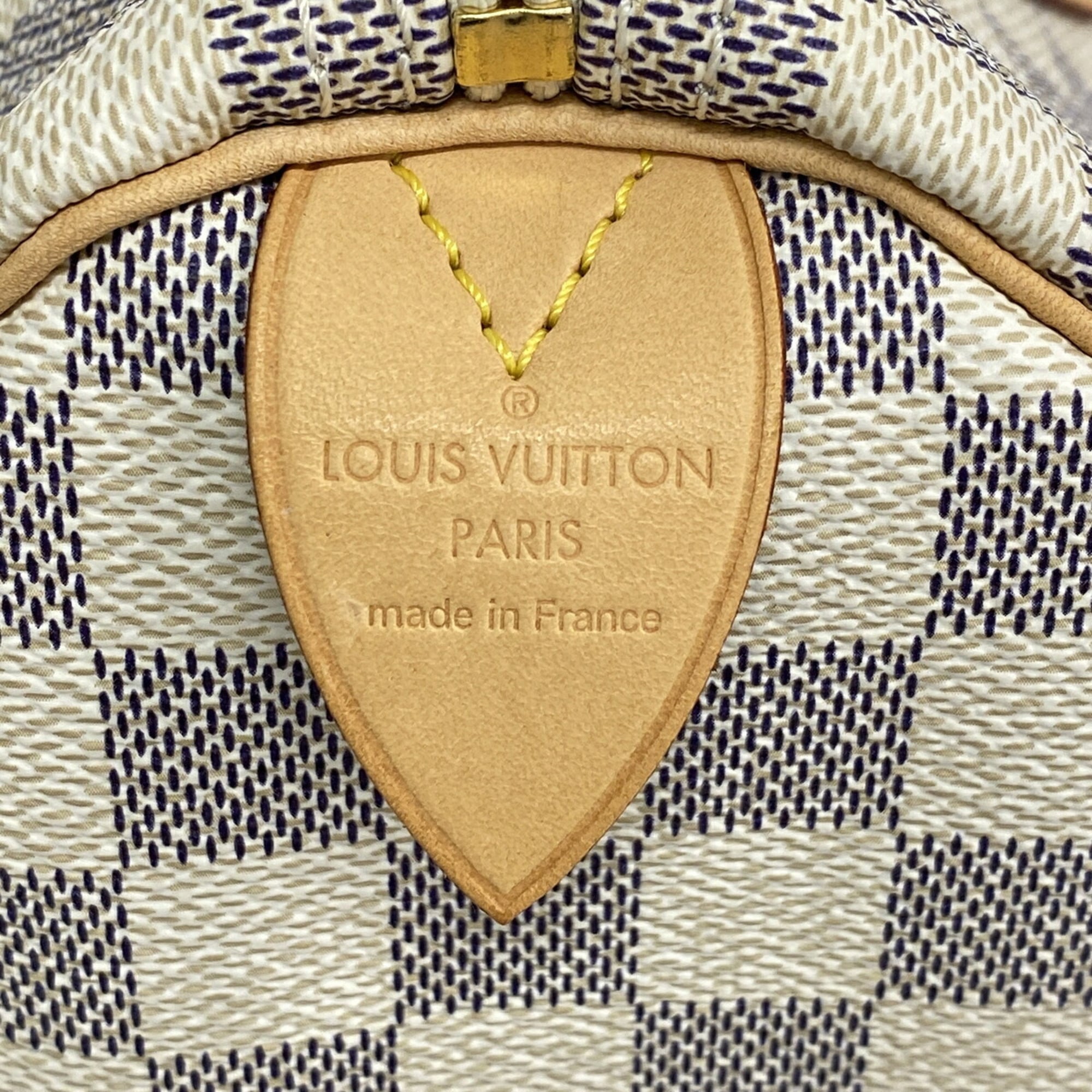 Louis Vuitton White Handbag (Pre-Owned)
