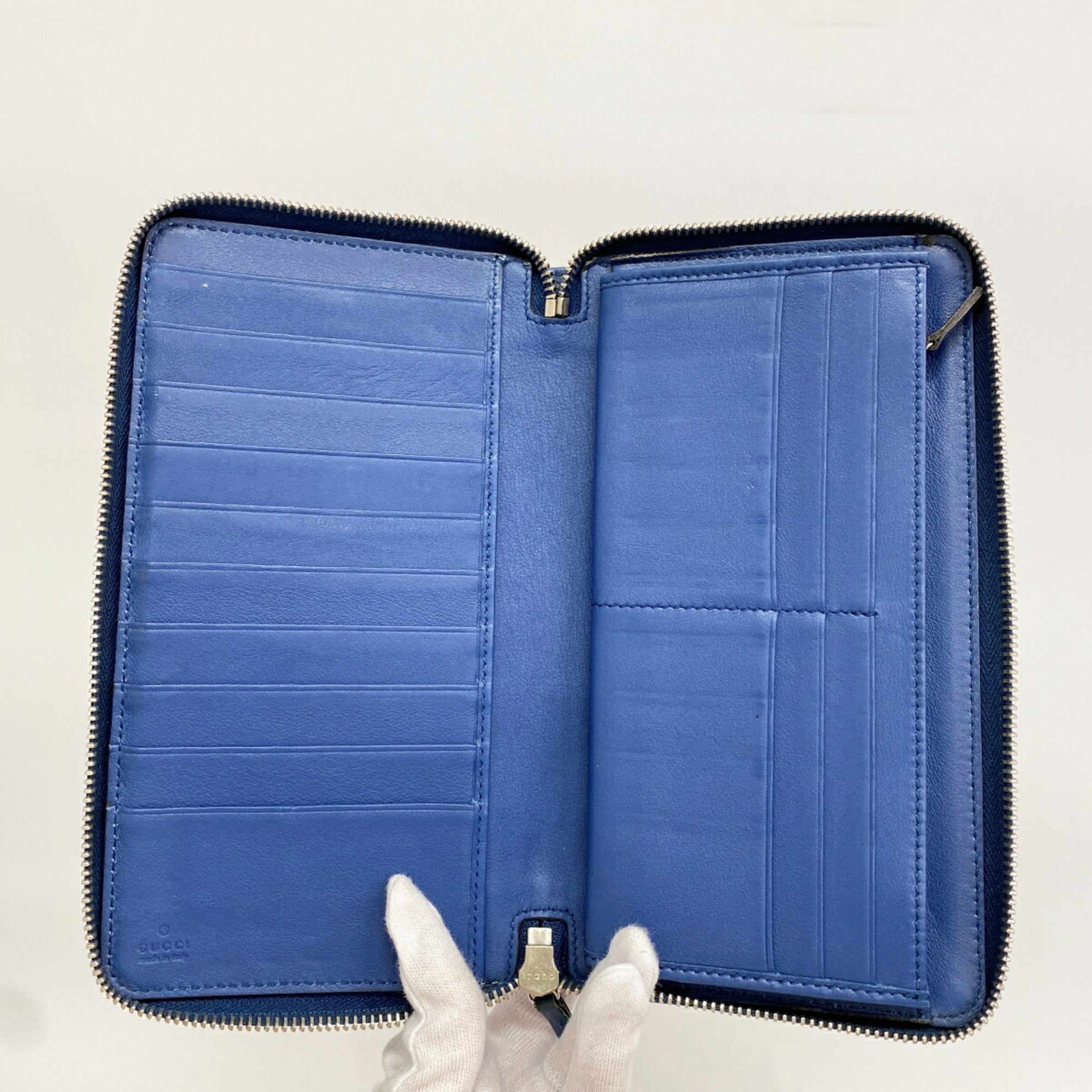 Gucci Blue Leather Long Wallet (Bi-Fold) (Pre-Owned)